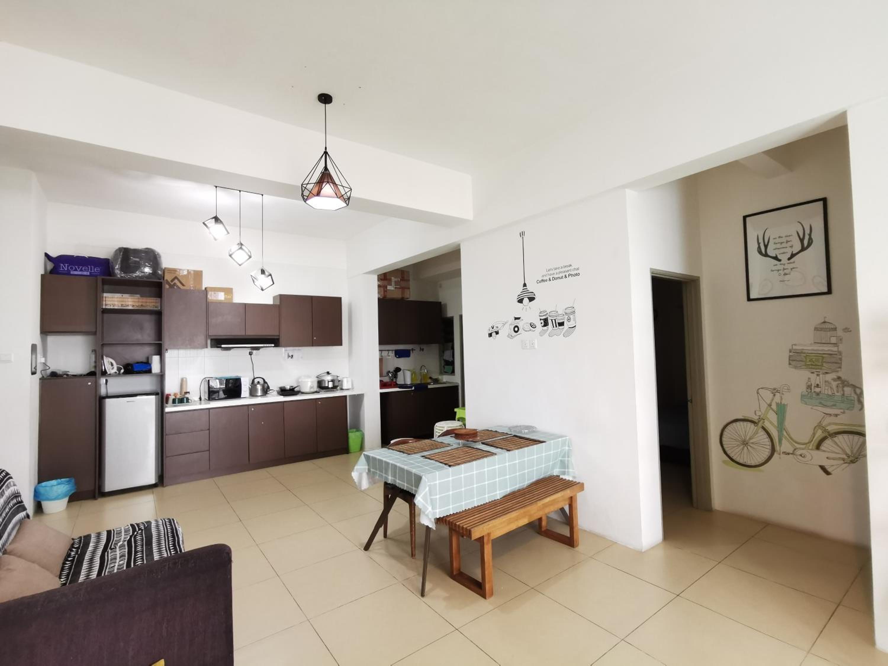 Apartment with Mountain View photo 2