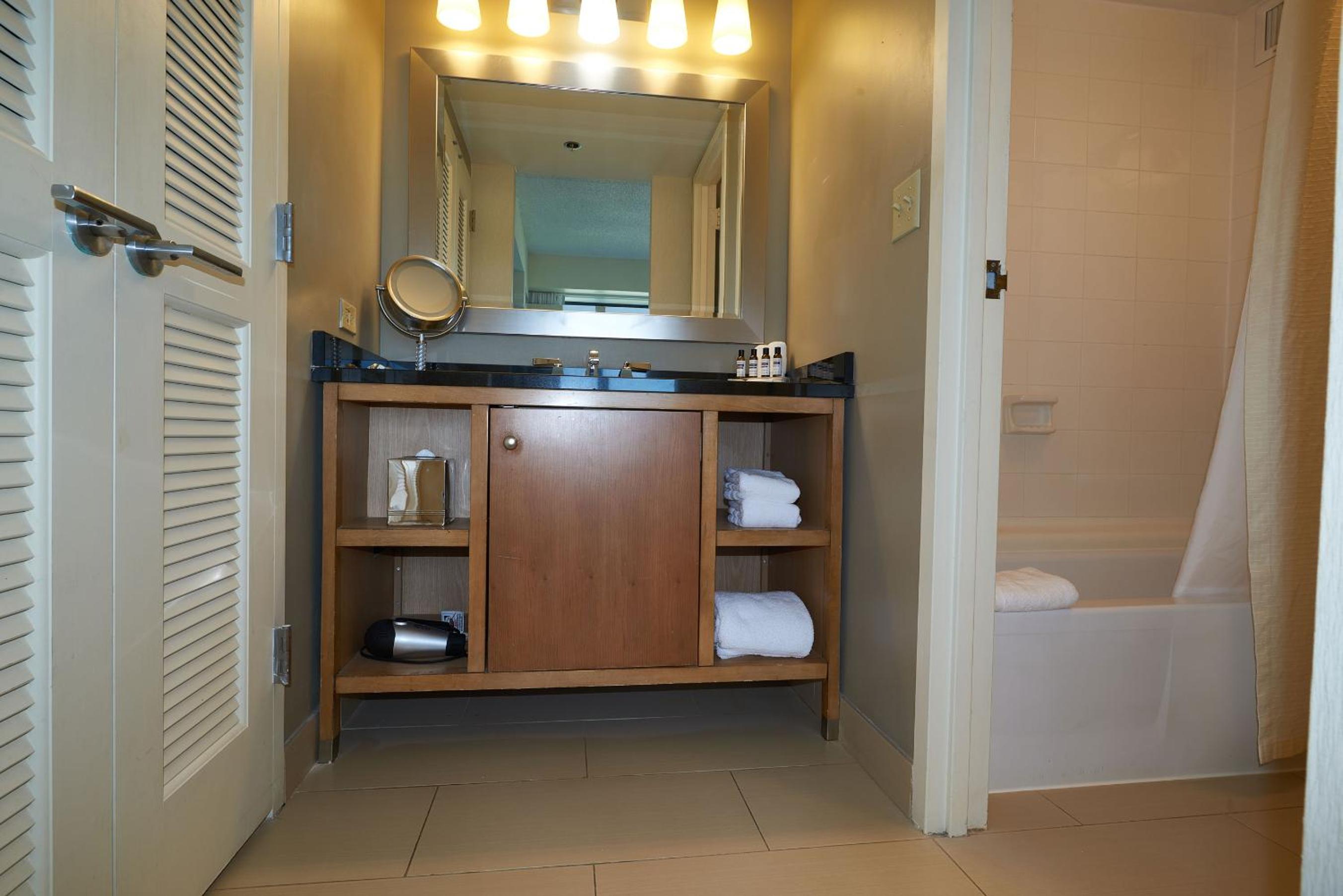 Double Room with Two Double Beds - Photo 5