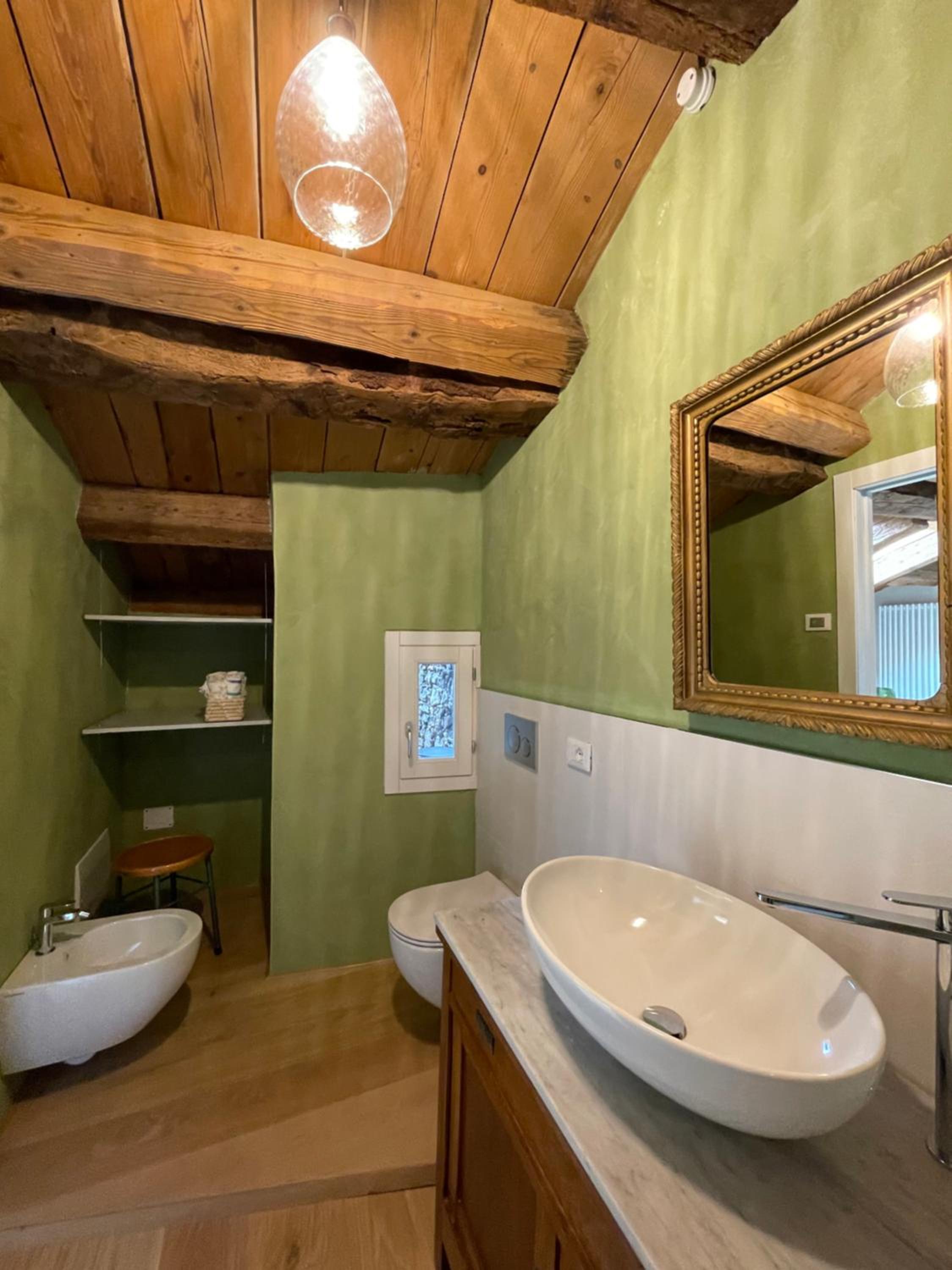 Double Room with Private Bathroom - Photo 4