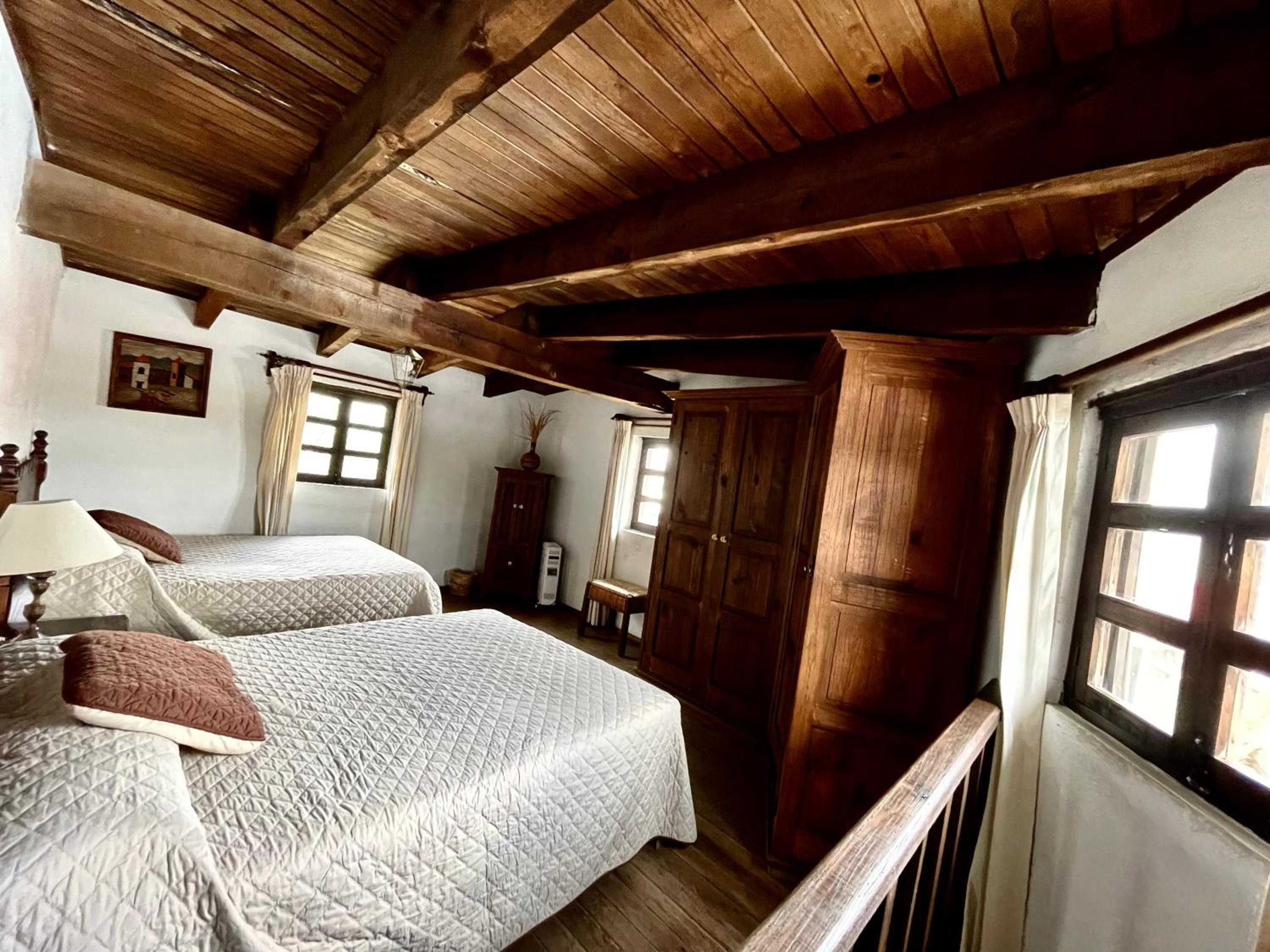 Comfort Quadruple Room - Photo 6