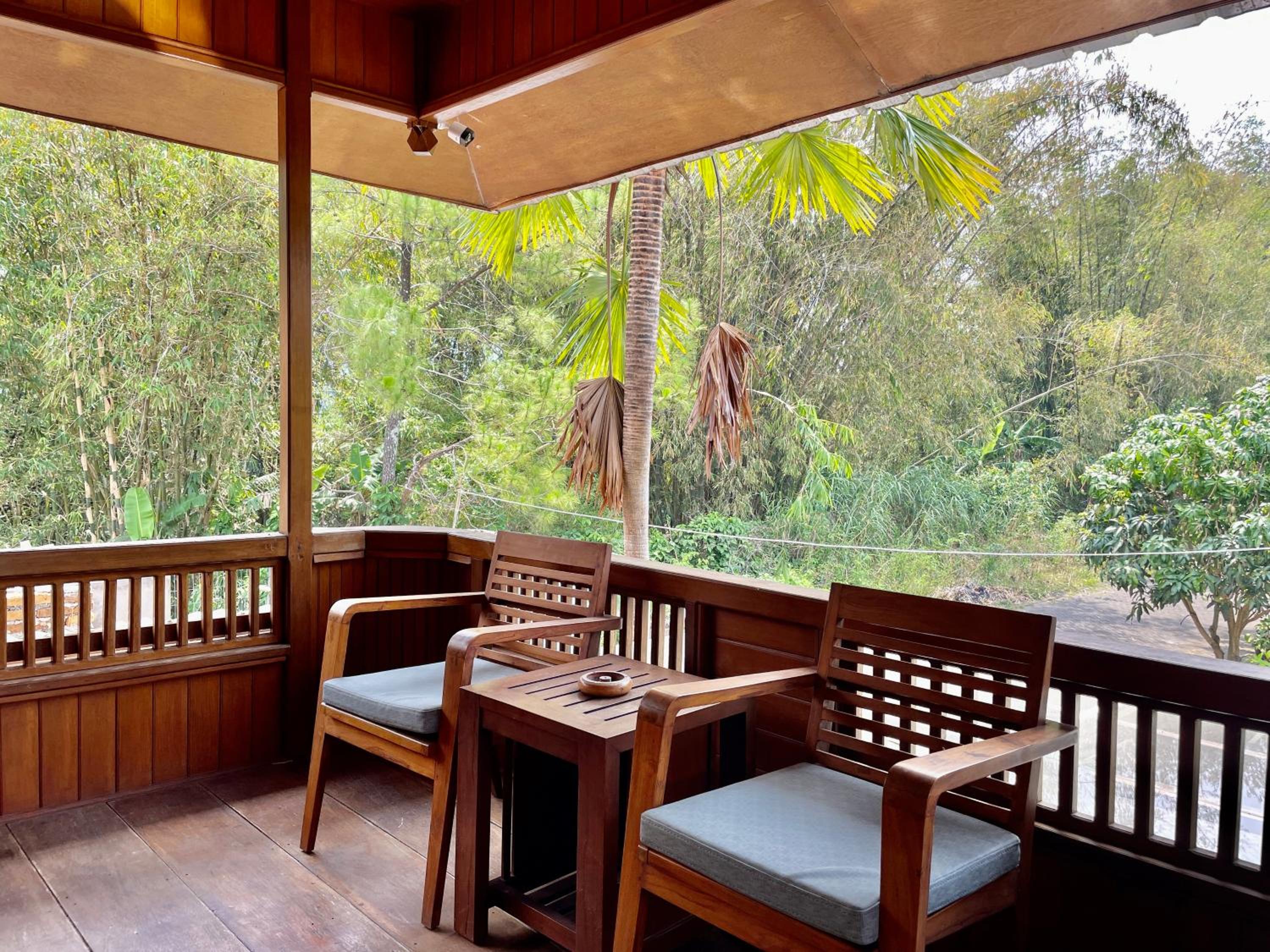 Villa photo 2