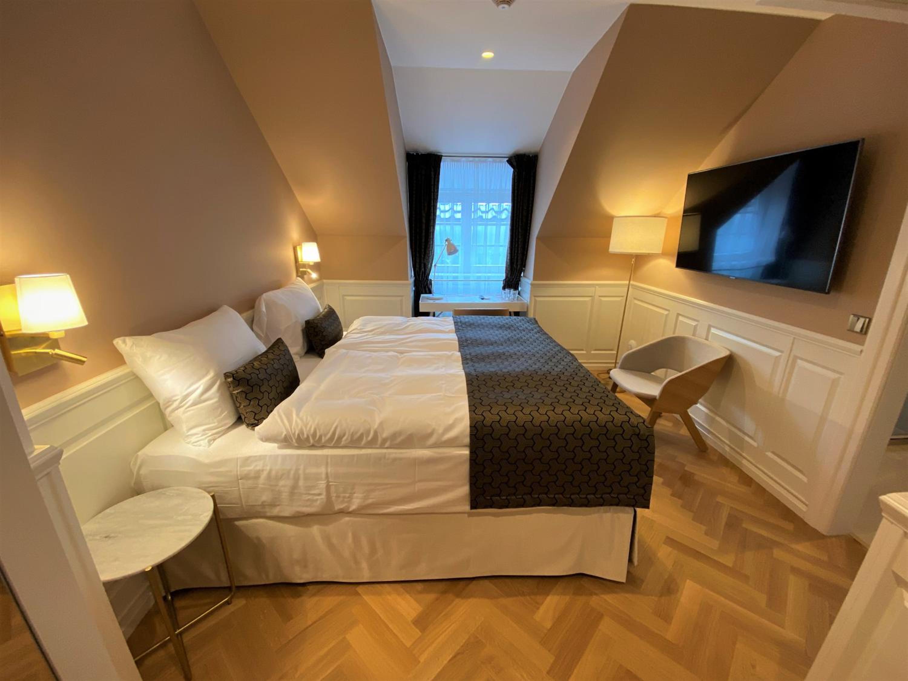 Standard Double Or Twin Room photo 2