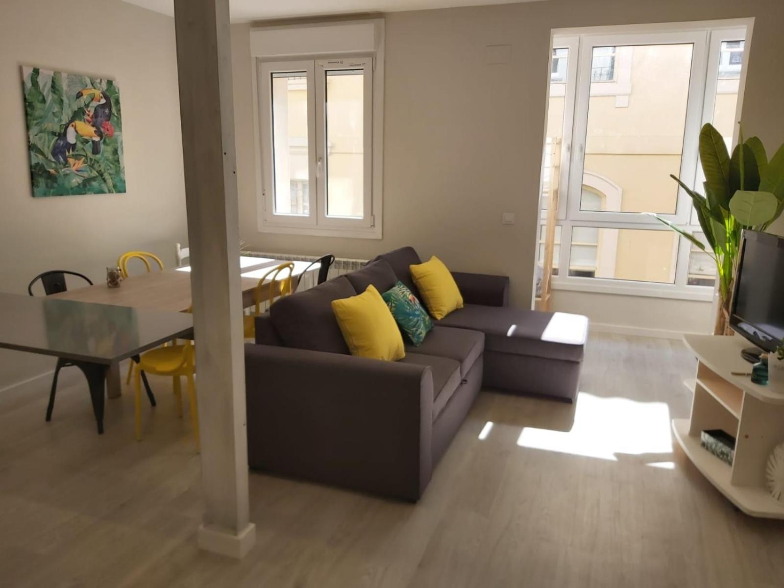 Apartment - Photo 3