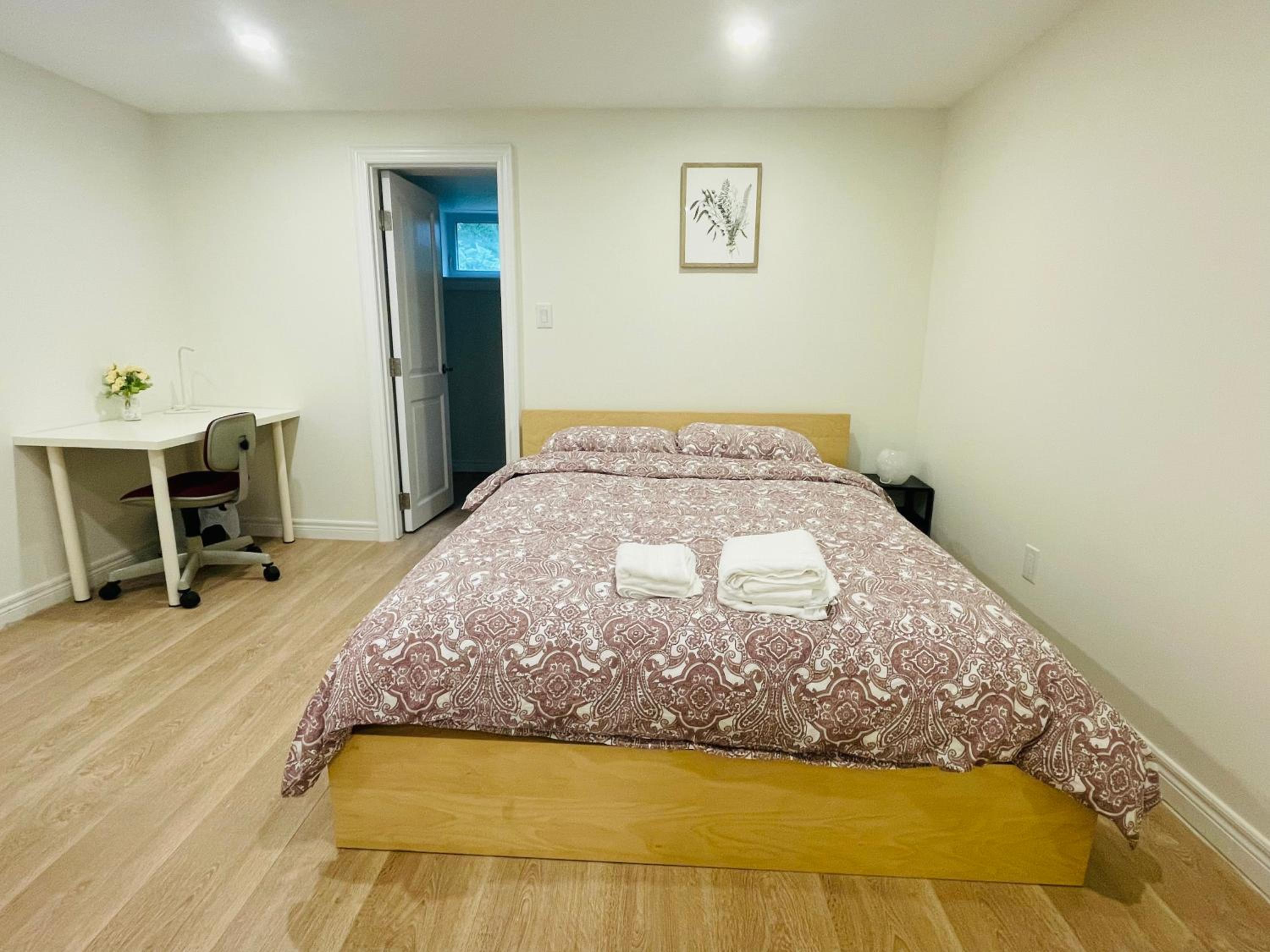 Queen Room with Shared Bathroom