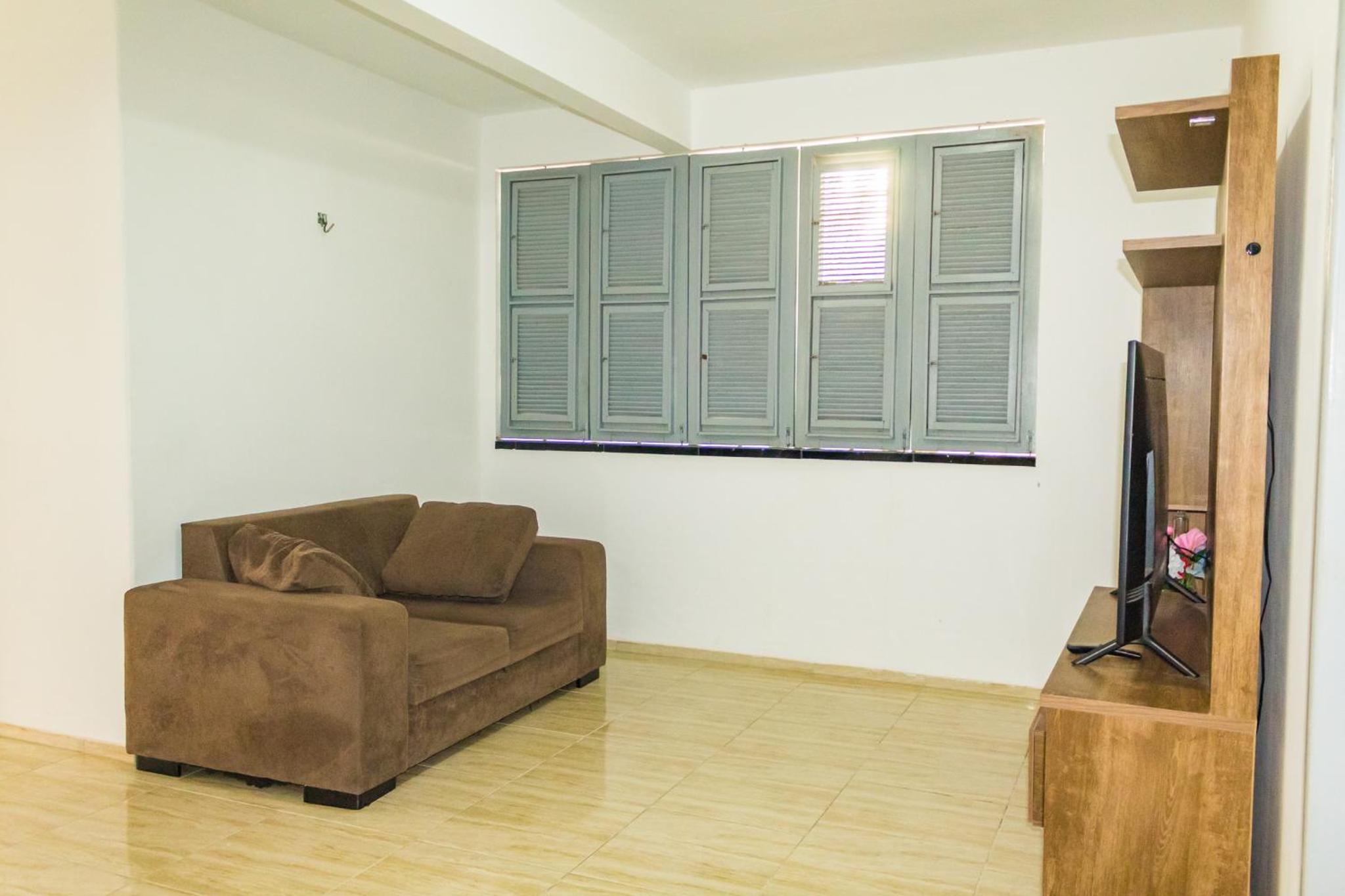 Apartment - Split Level - Photo 8