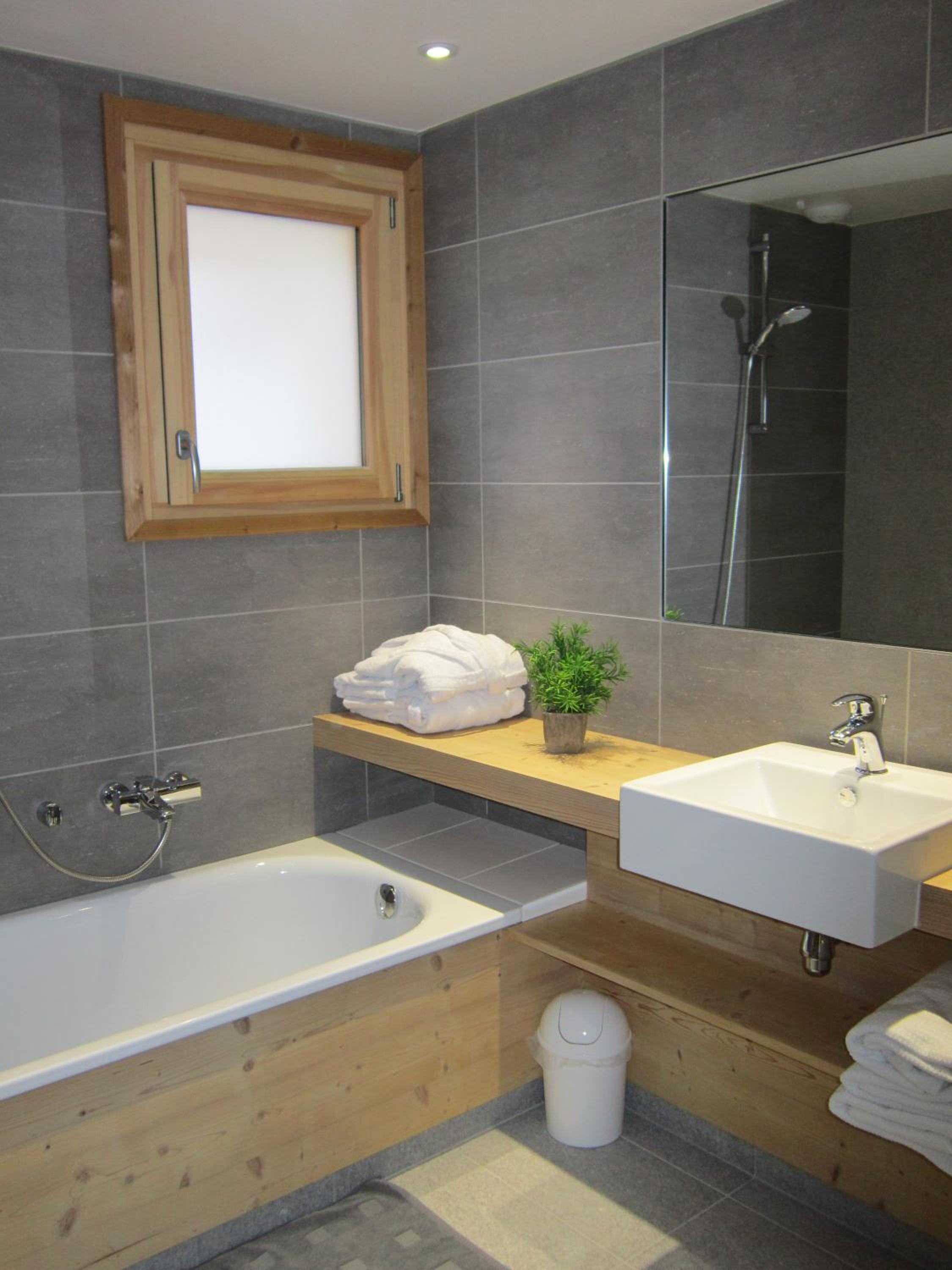 Family Suite with Terrace - Photo 4