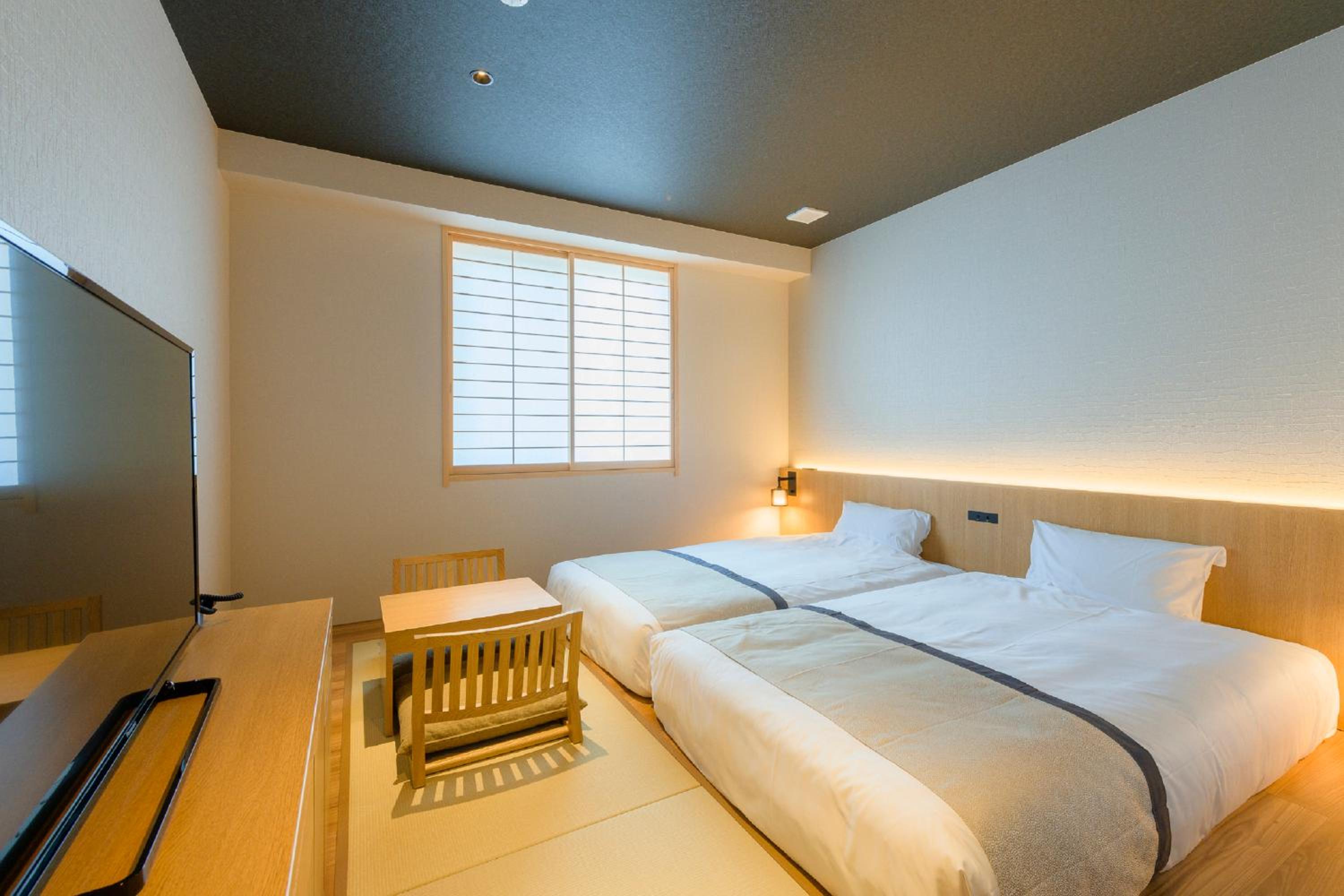 Japanese Modern Twin Room B - Photo 1