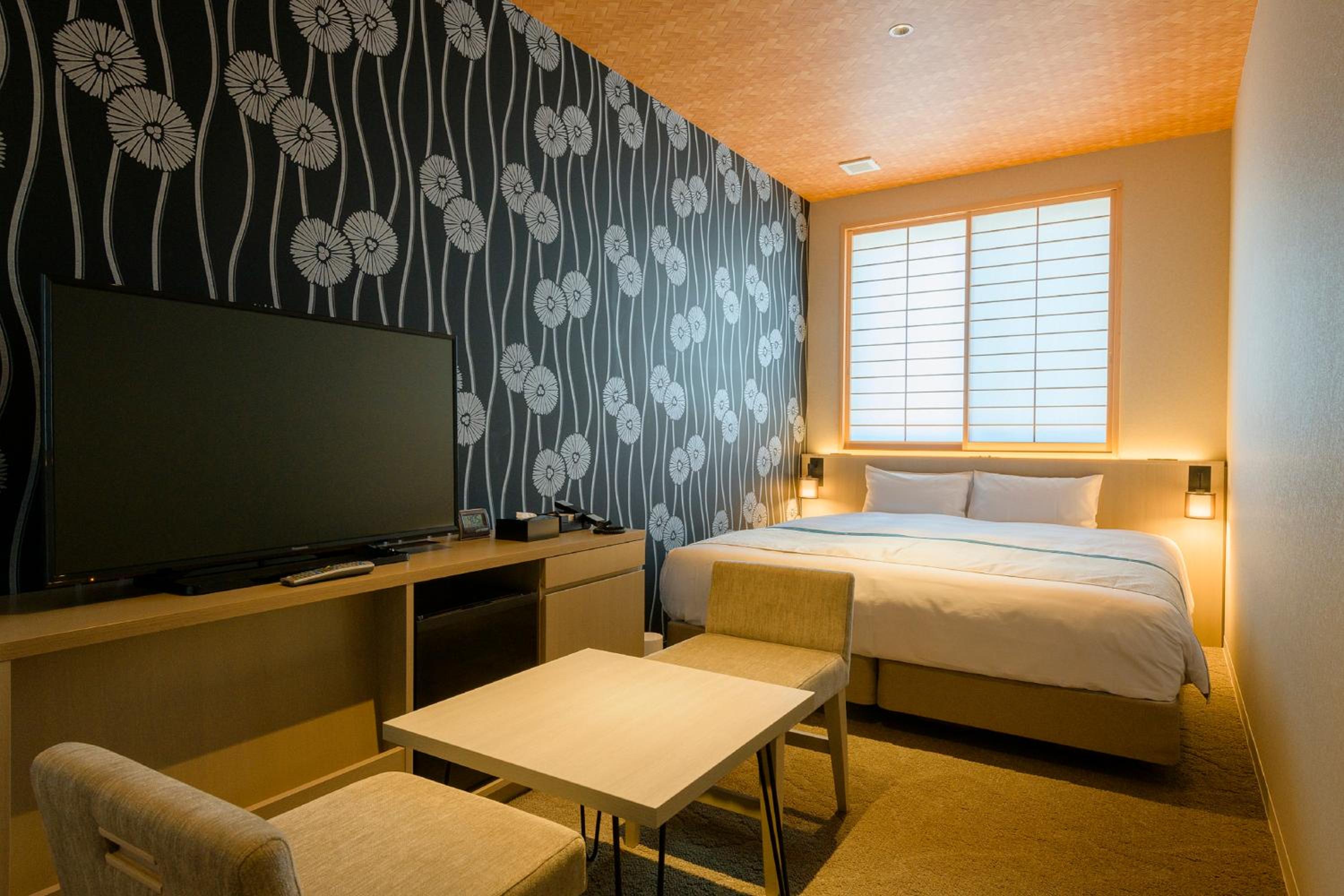 Economy Double Room photo 2