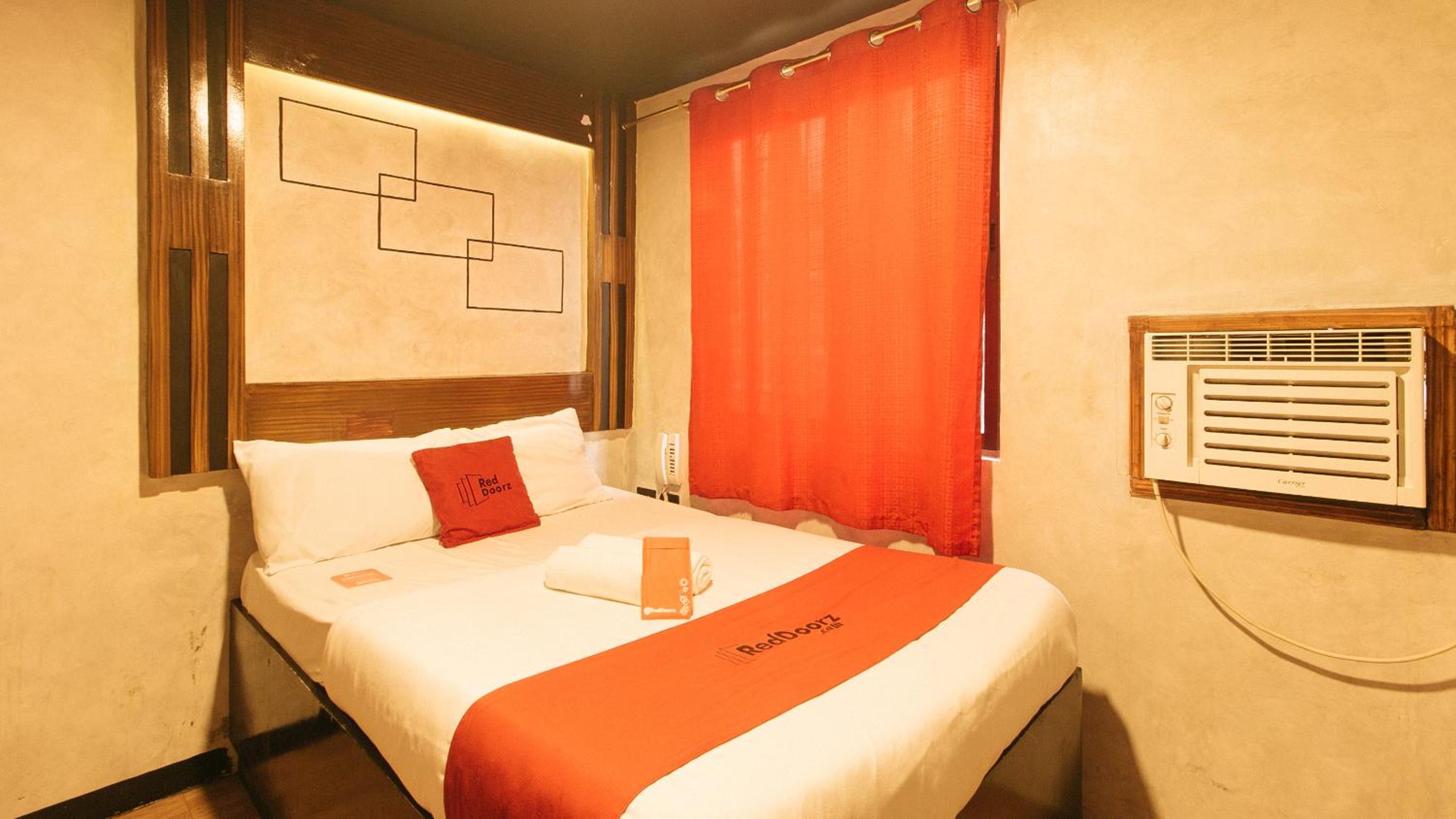 Standard Double Room - Photo 4