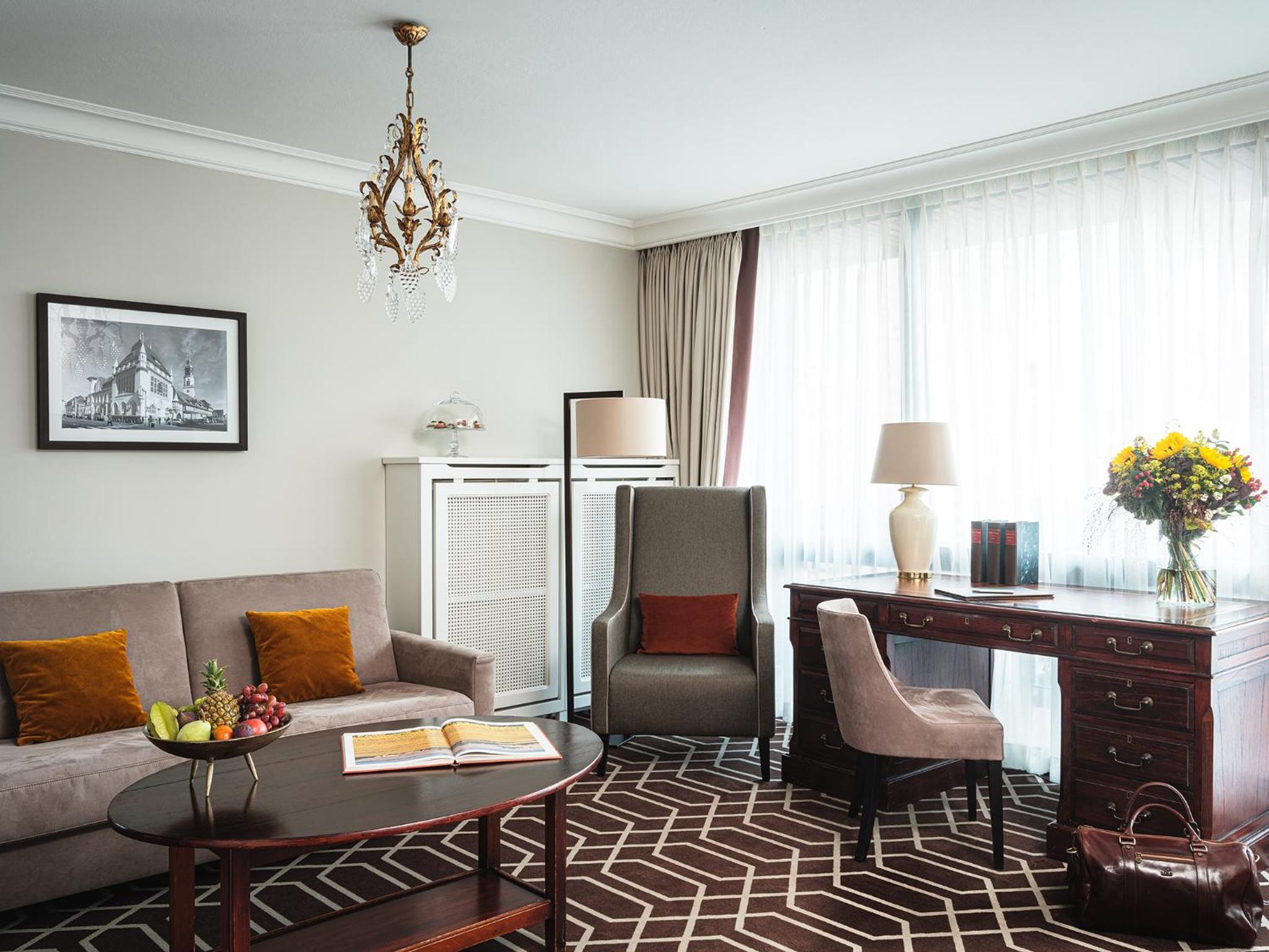 Junior Suite - Photo 2