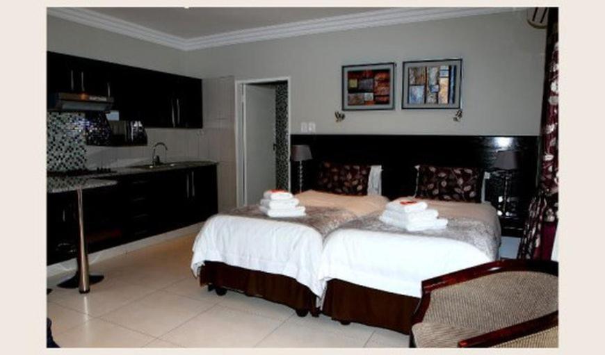 Twin Room with Garden View - Photo 3