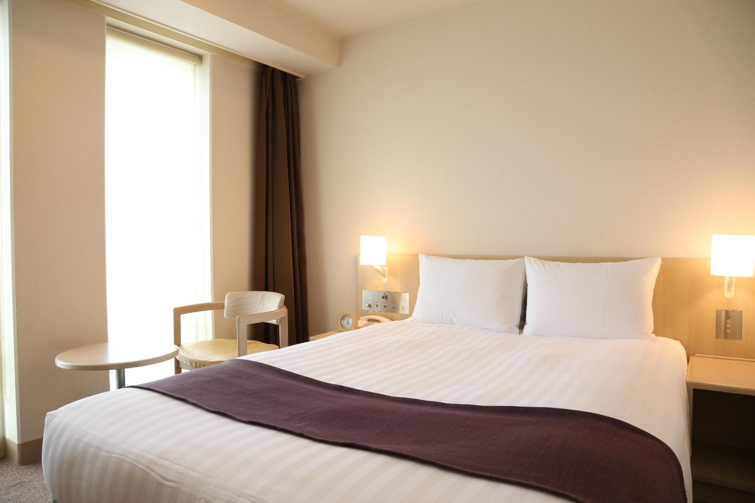 Standard Double Room - Non-Smoking - Photo 2