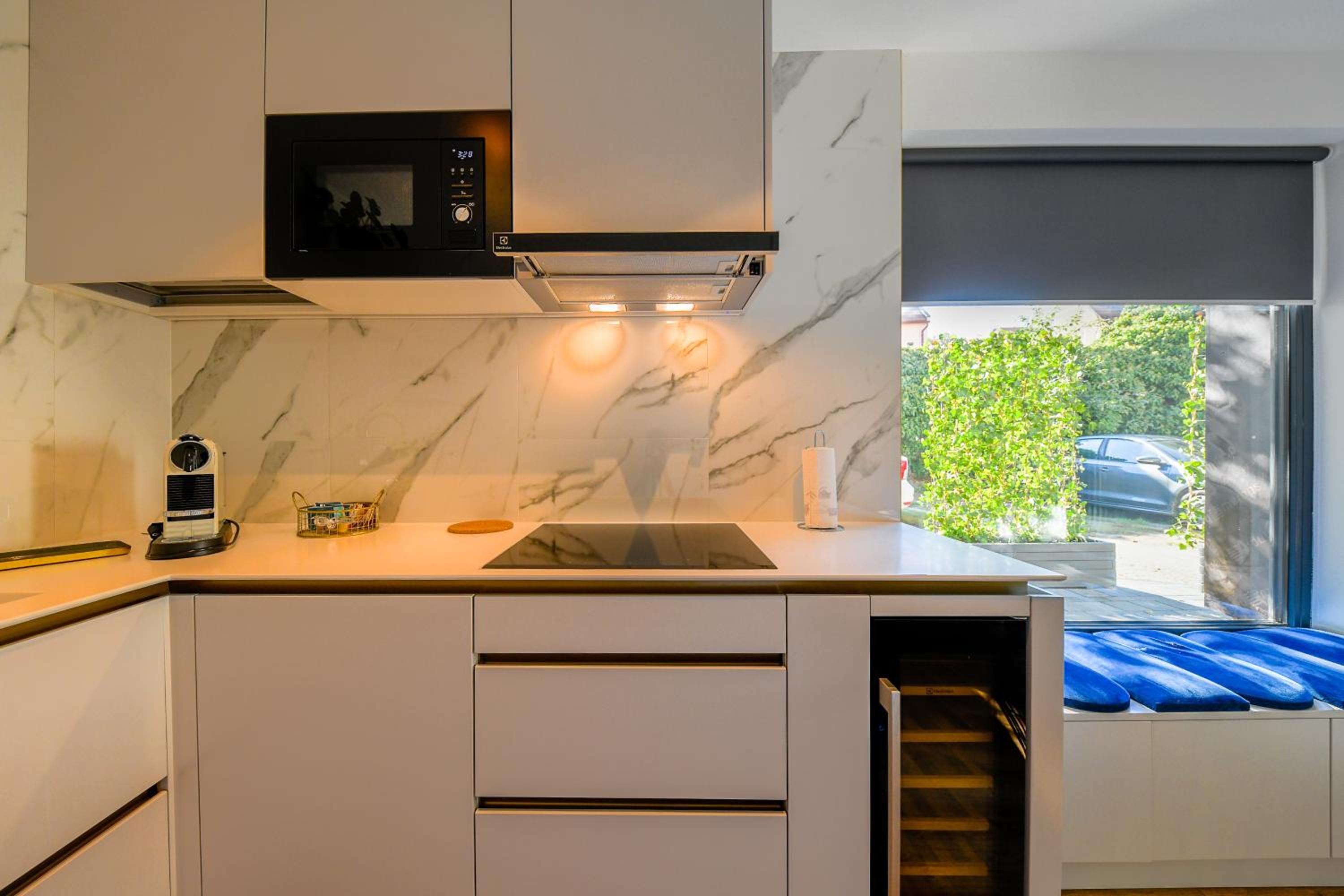 One-Bedroom Apartment - Photo 17