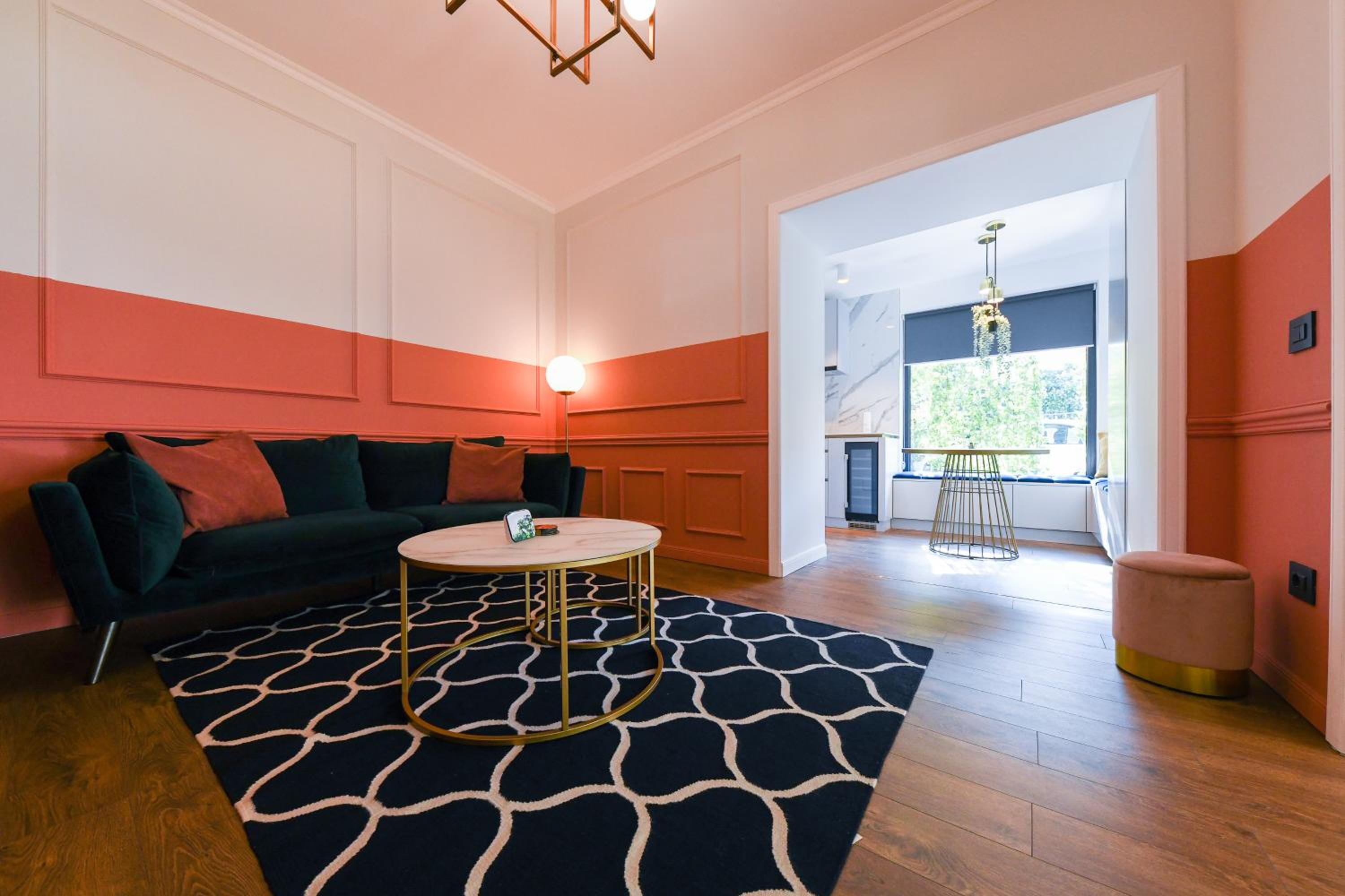 One-Bedroom Apartment - Photo 25