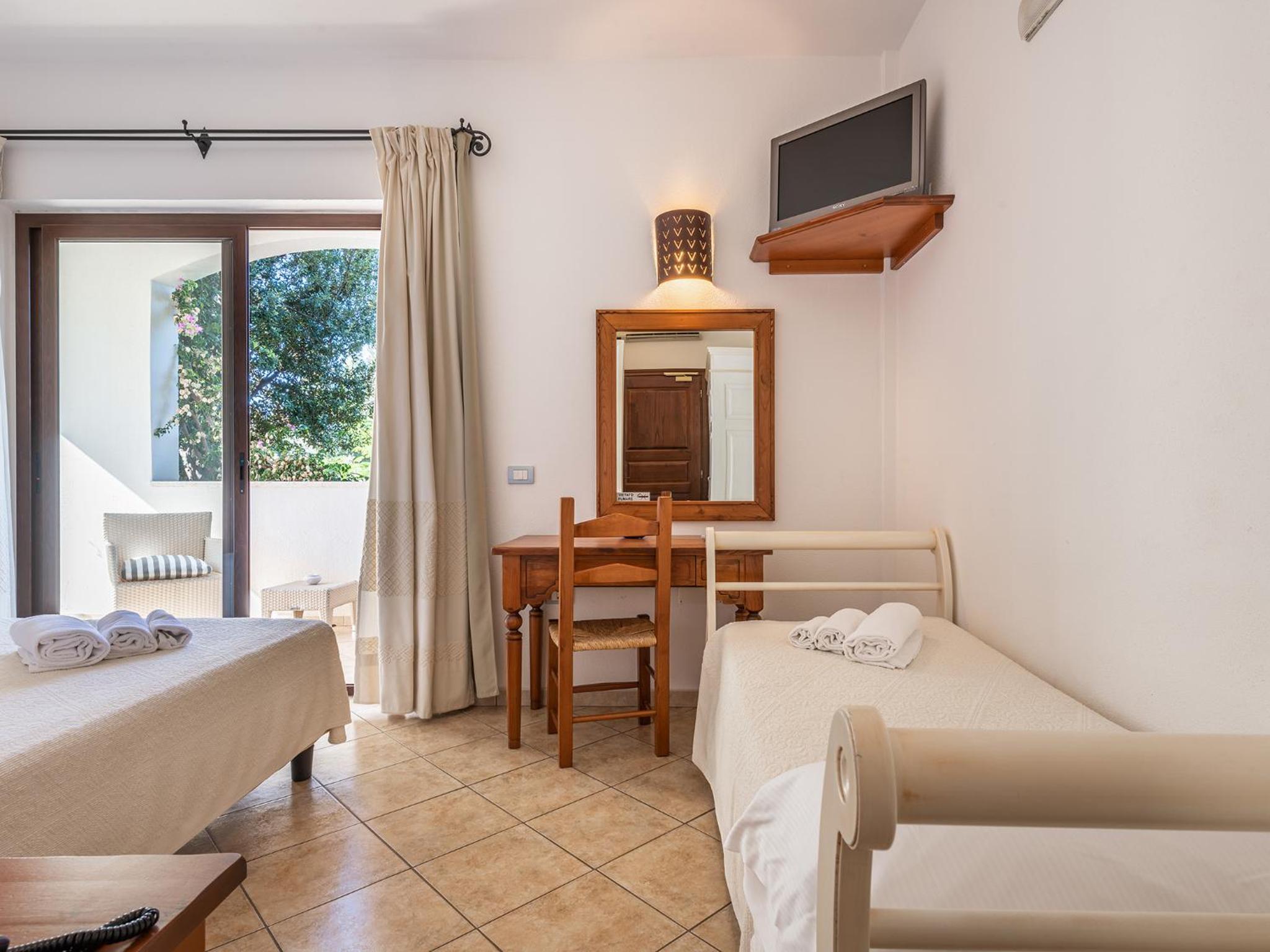 Triple Room with Balcony - Photo 1