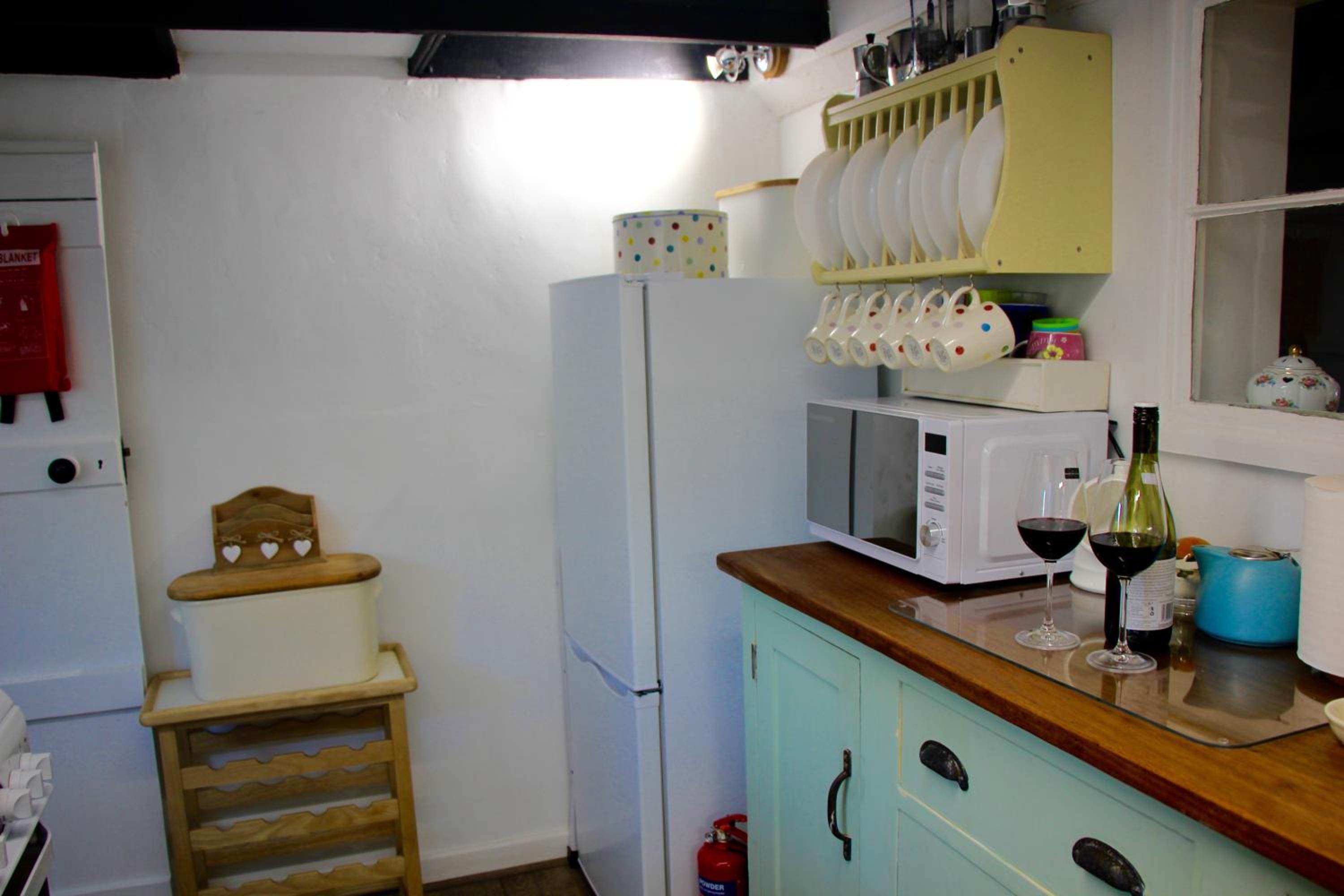 Three-Bedroom House - Photo 13