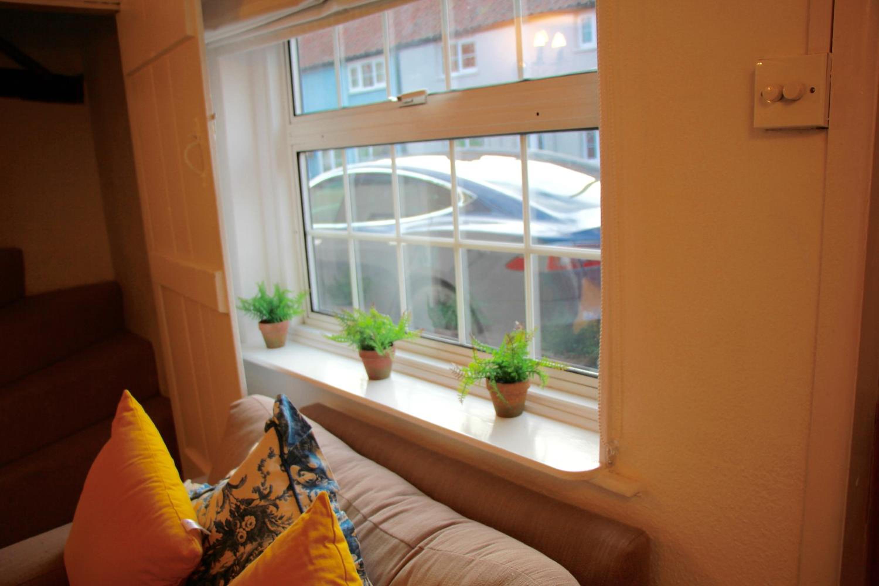 Three-Bedroom House - Photo 20