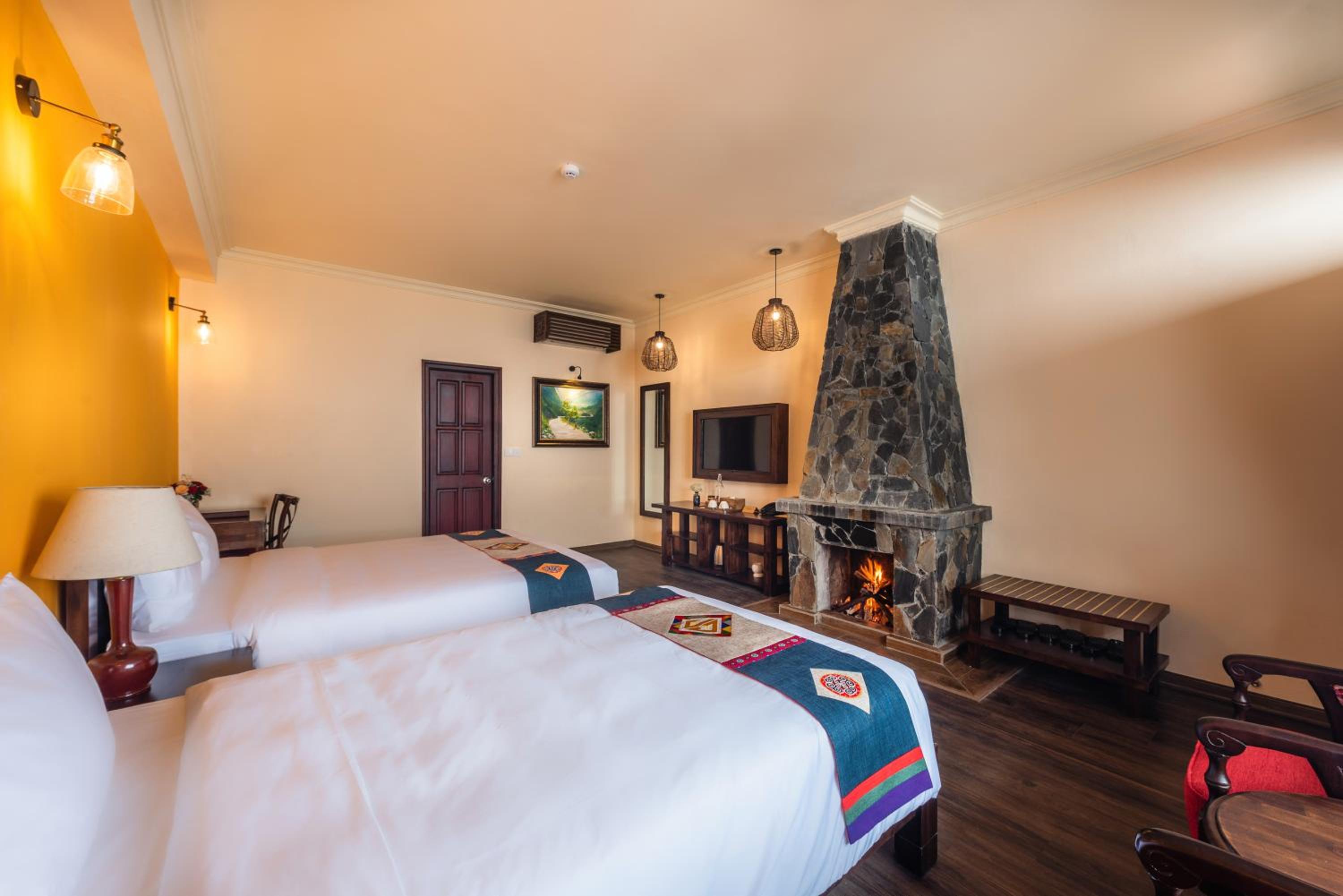 Deluxe Triple Room - Photo 7