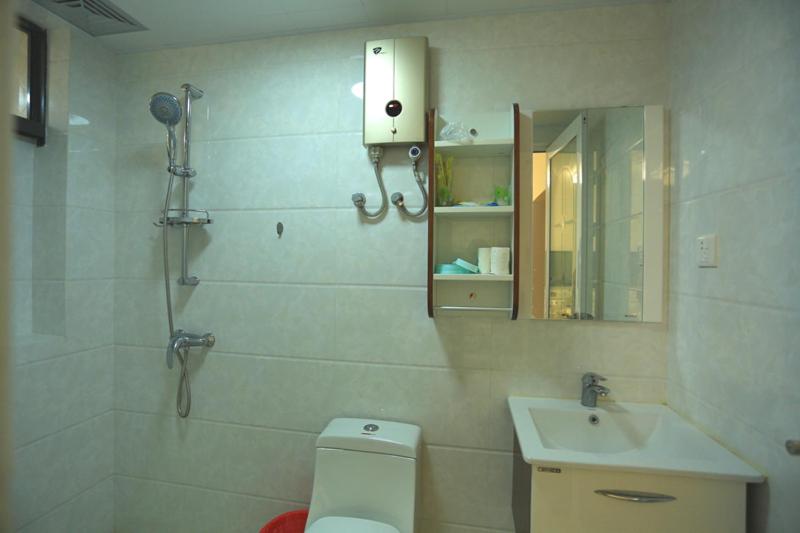 One-Bedroom Apartment with Garden View - Photo 4