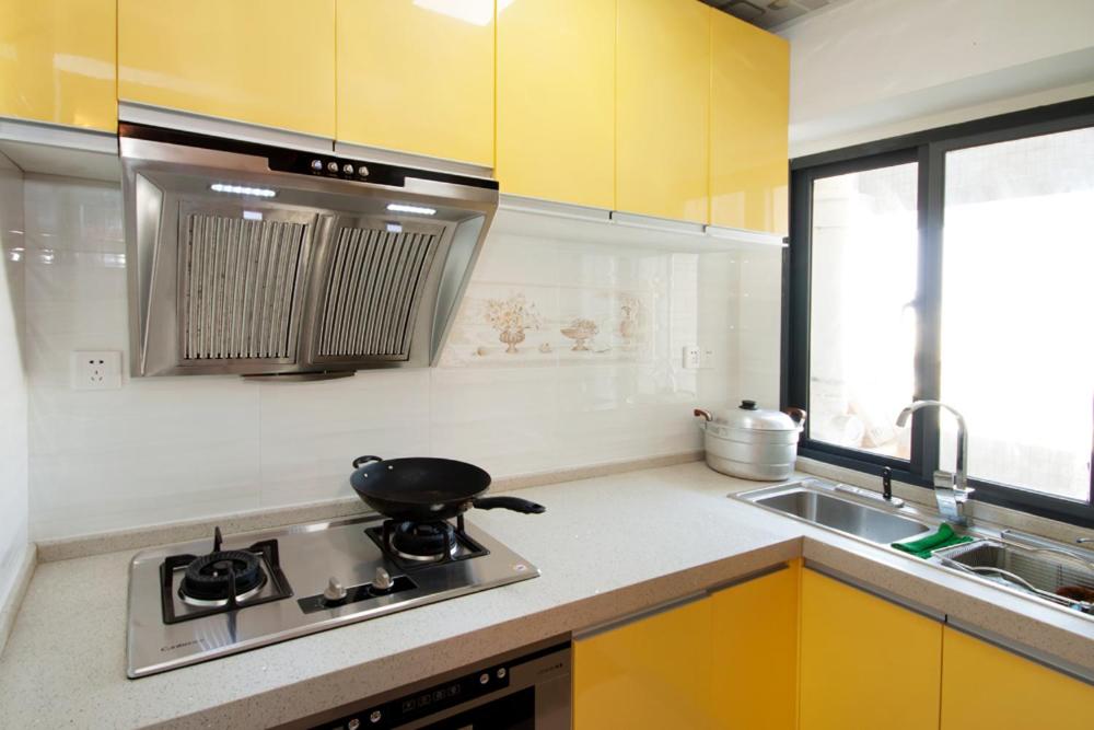 Two-Bedroom Apartment with Garden View - Photo 6