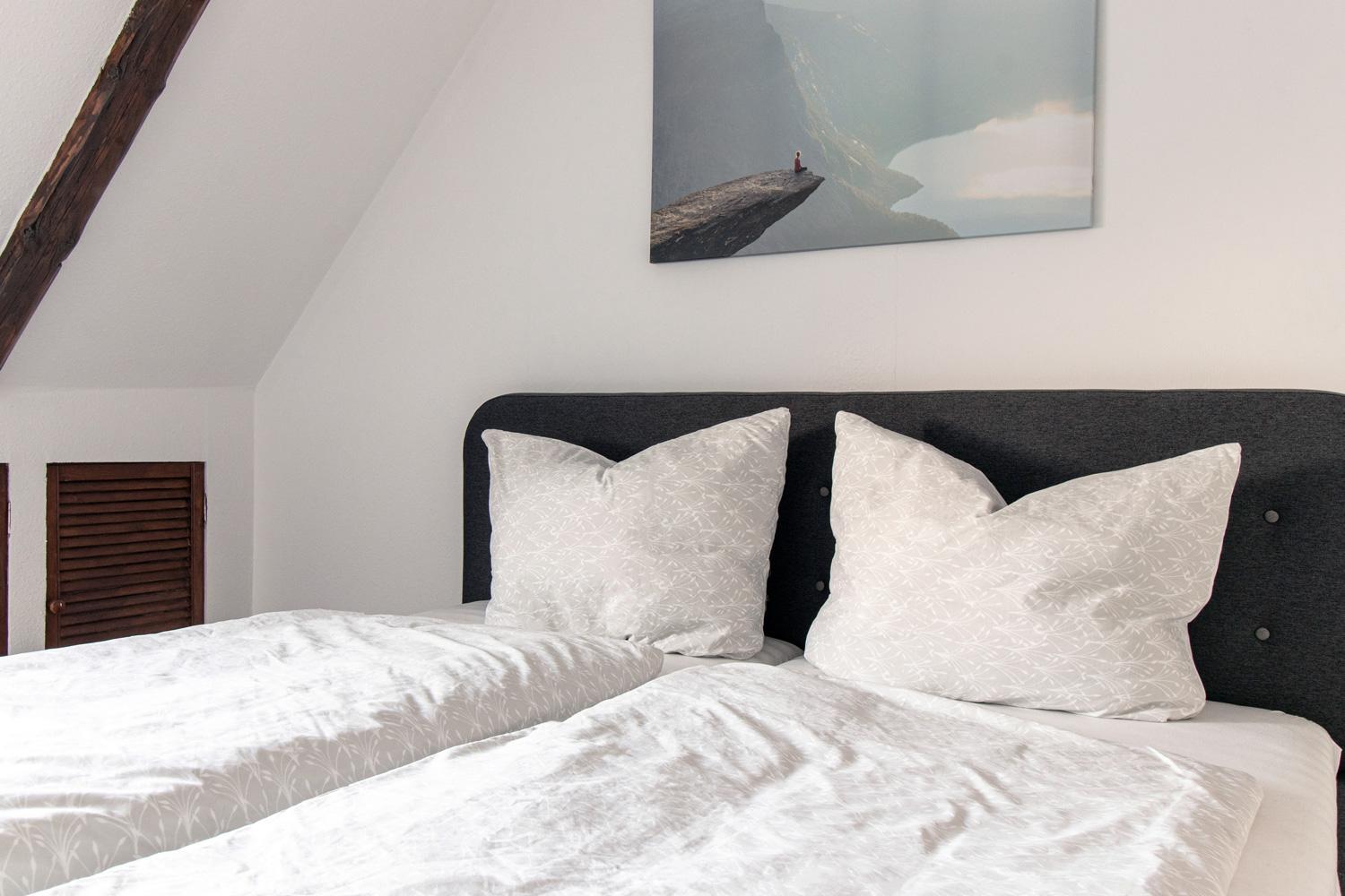 Two-Bedroom Apartment - Photo 8