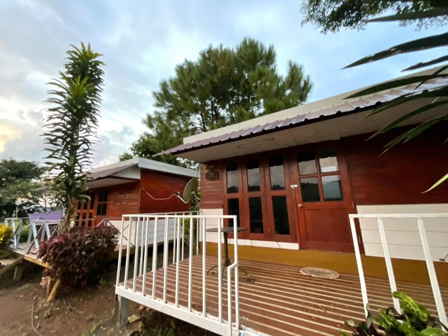 Family Bungalow - Photo 5