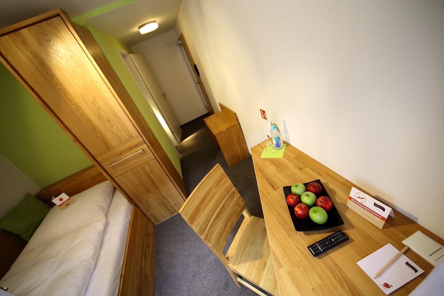 Economy Single Room