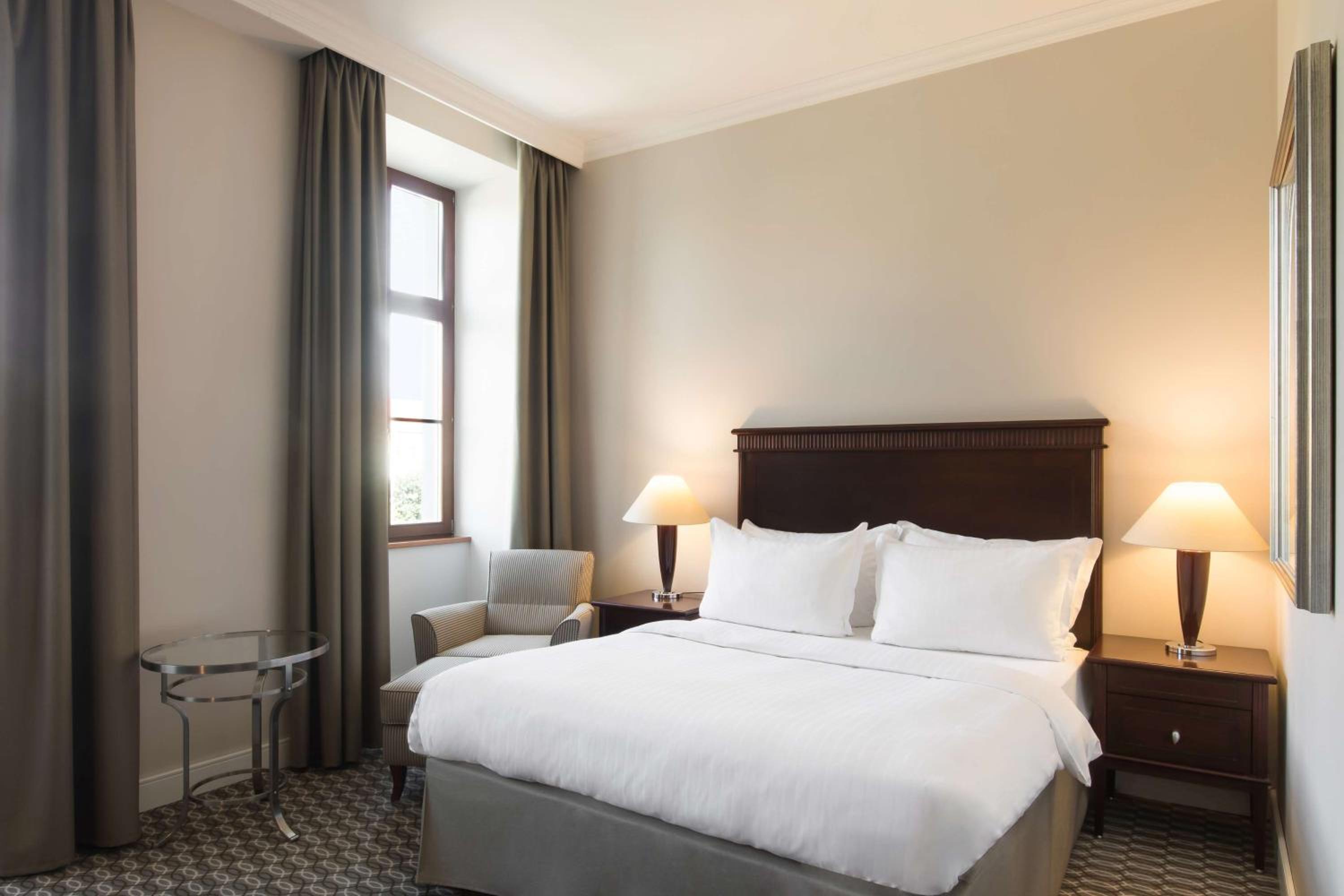 Superior Room with View - Photo 1