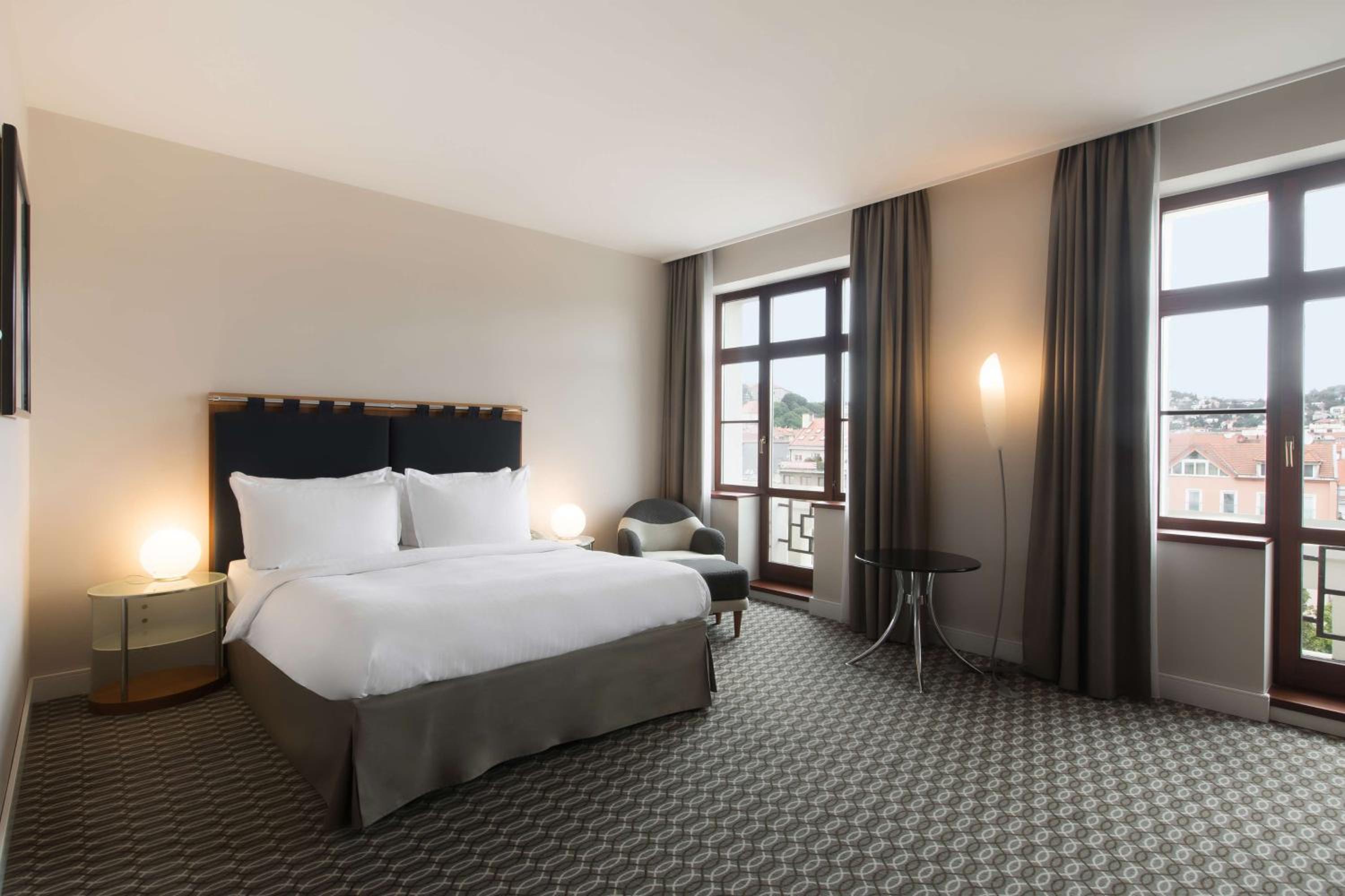 Premium Room with Terrace and View - Photo 3