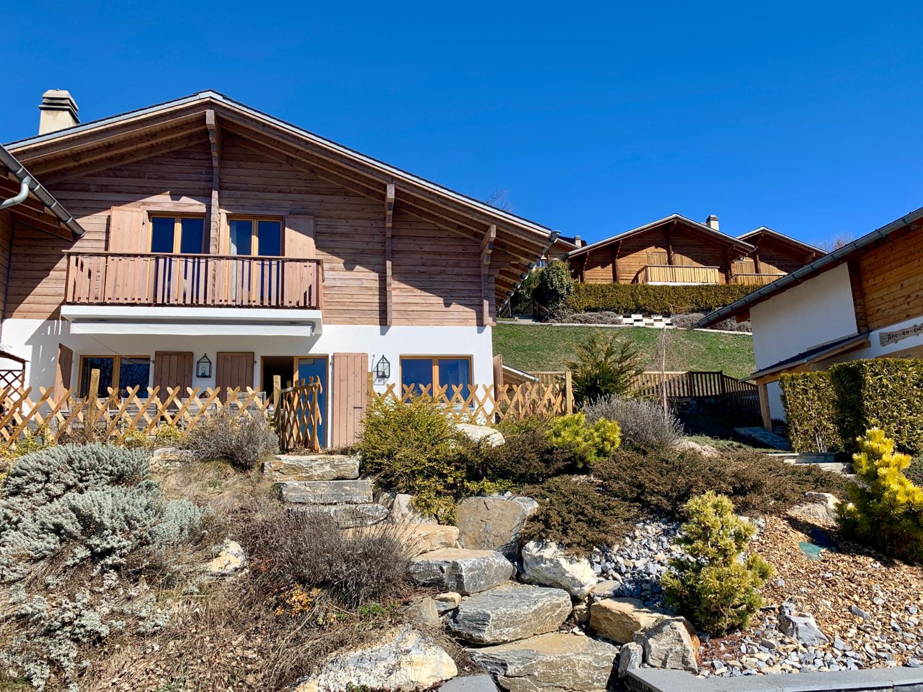 Three-Bedroom Chalet photo 1