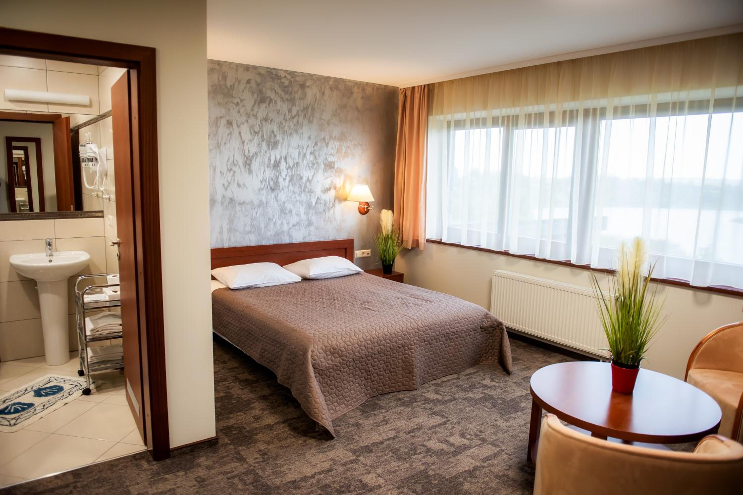 Double Room - Photo 4