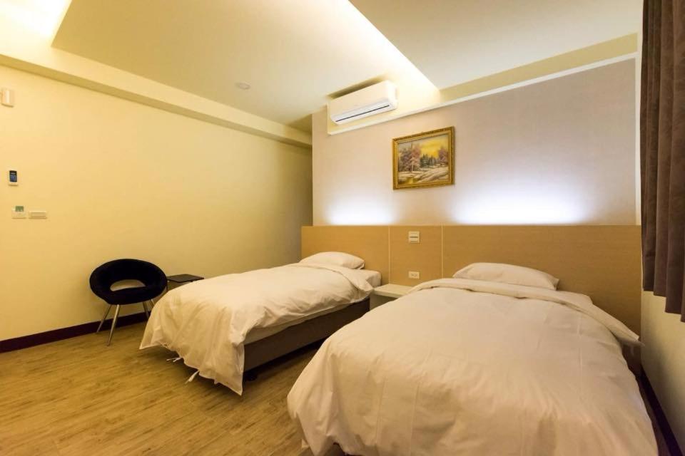 Double or Twin Room - Photo 3