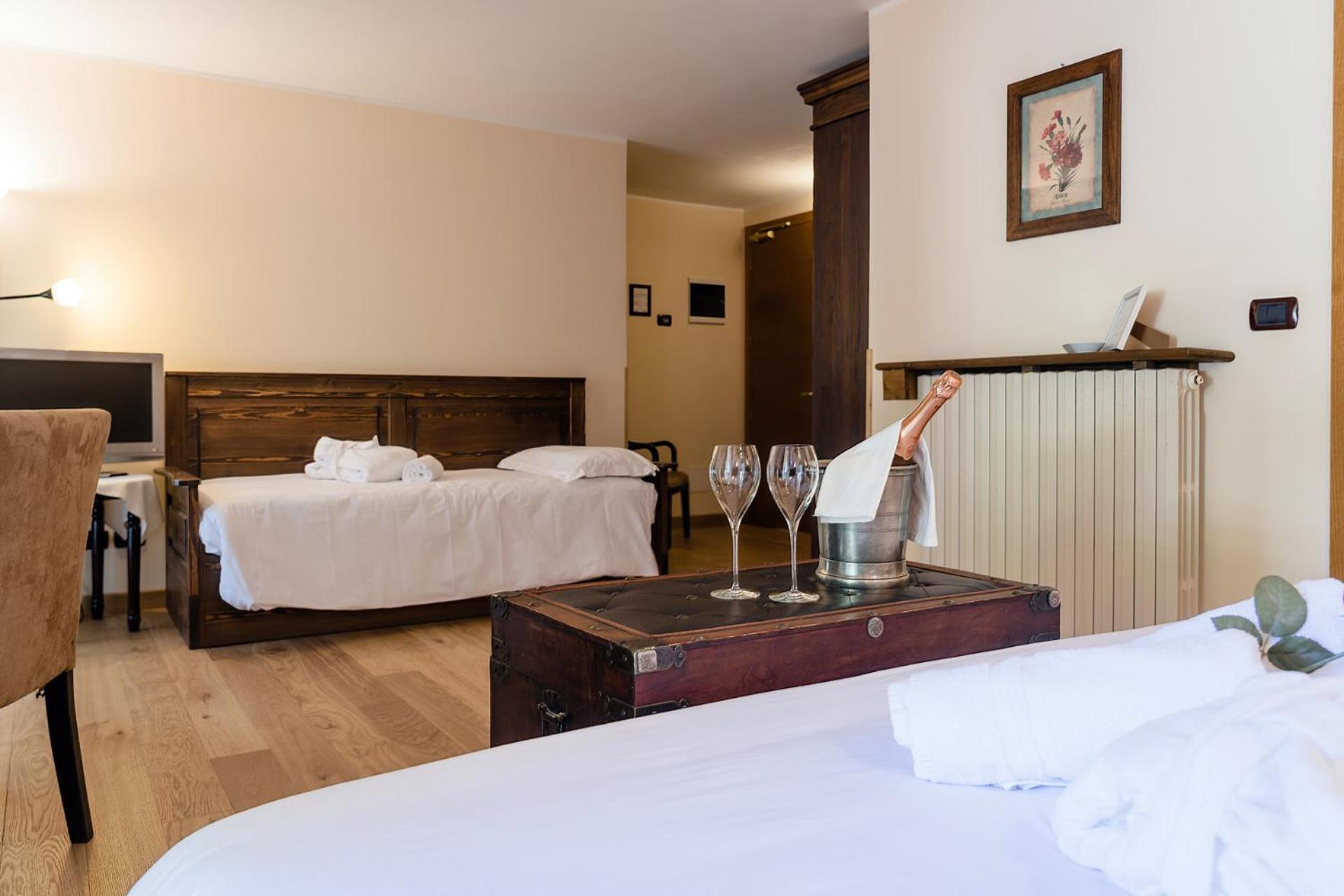 Premium Triple Room