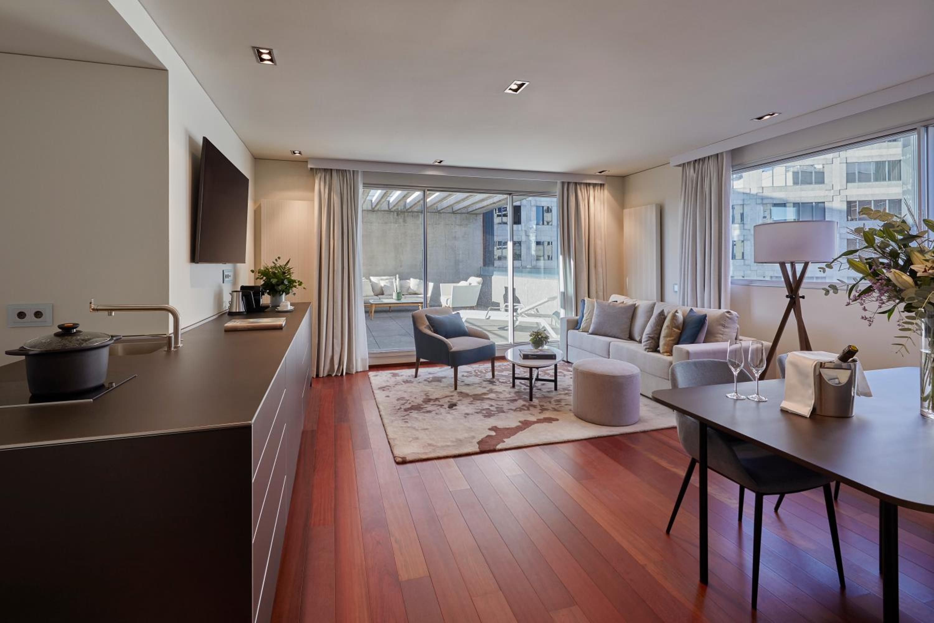 One-Bedroom Terrace Apartment
