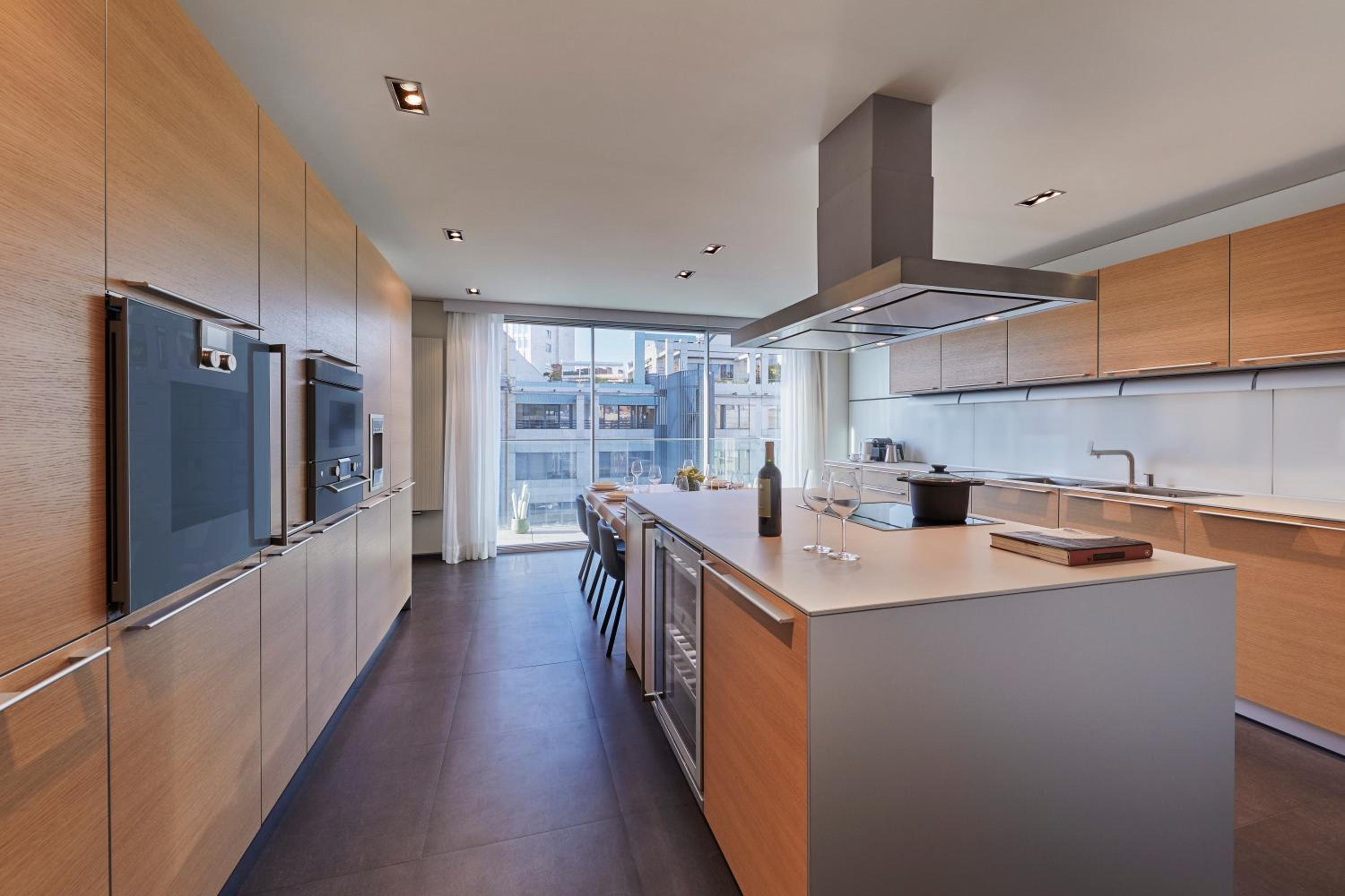 Two-Bedroom Duplex Apartment thumbnail 6