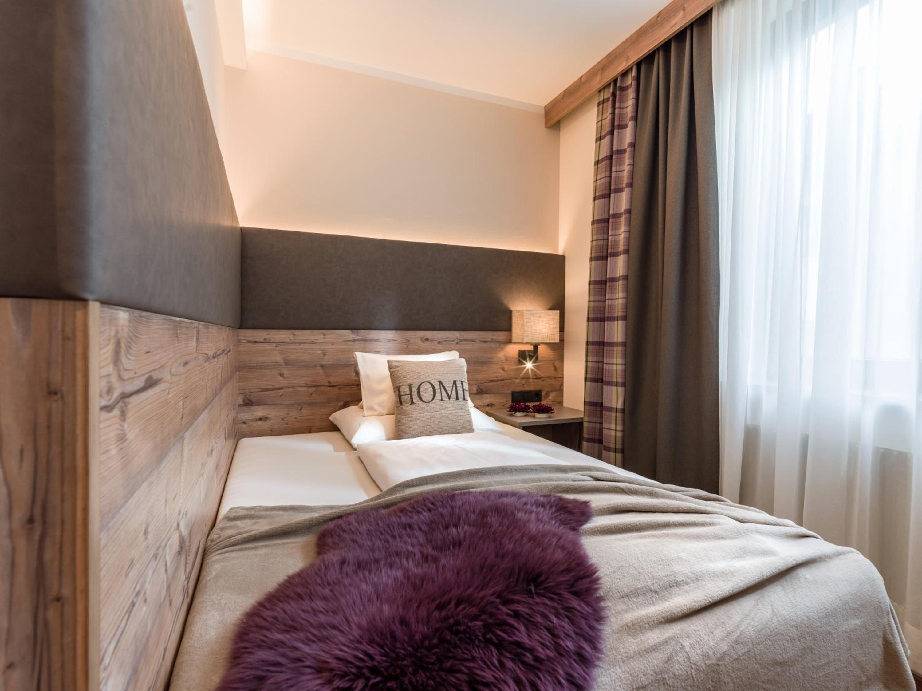 Comfort Single Room