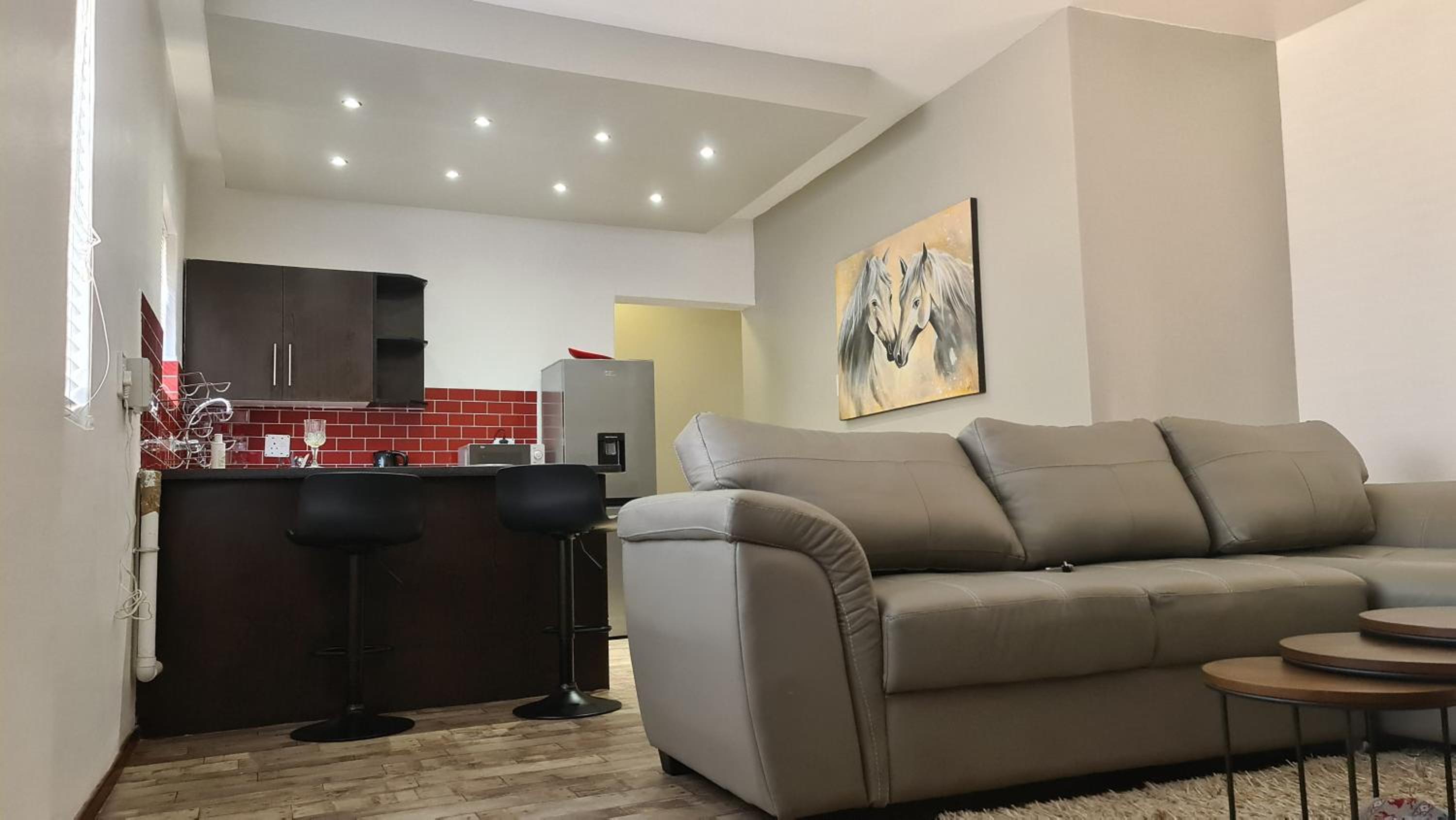 Three-Bedroom Apartment - Photo 2