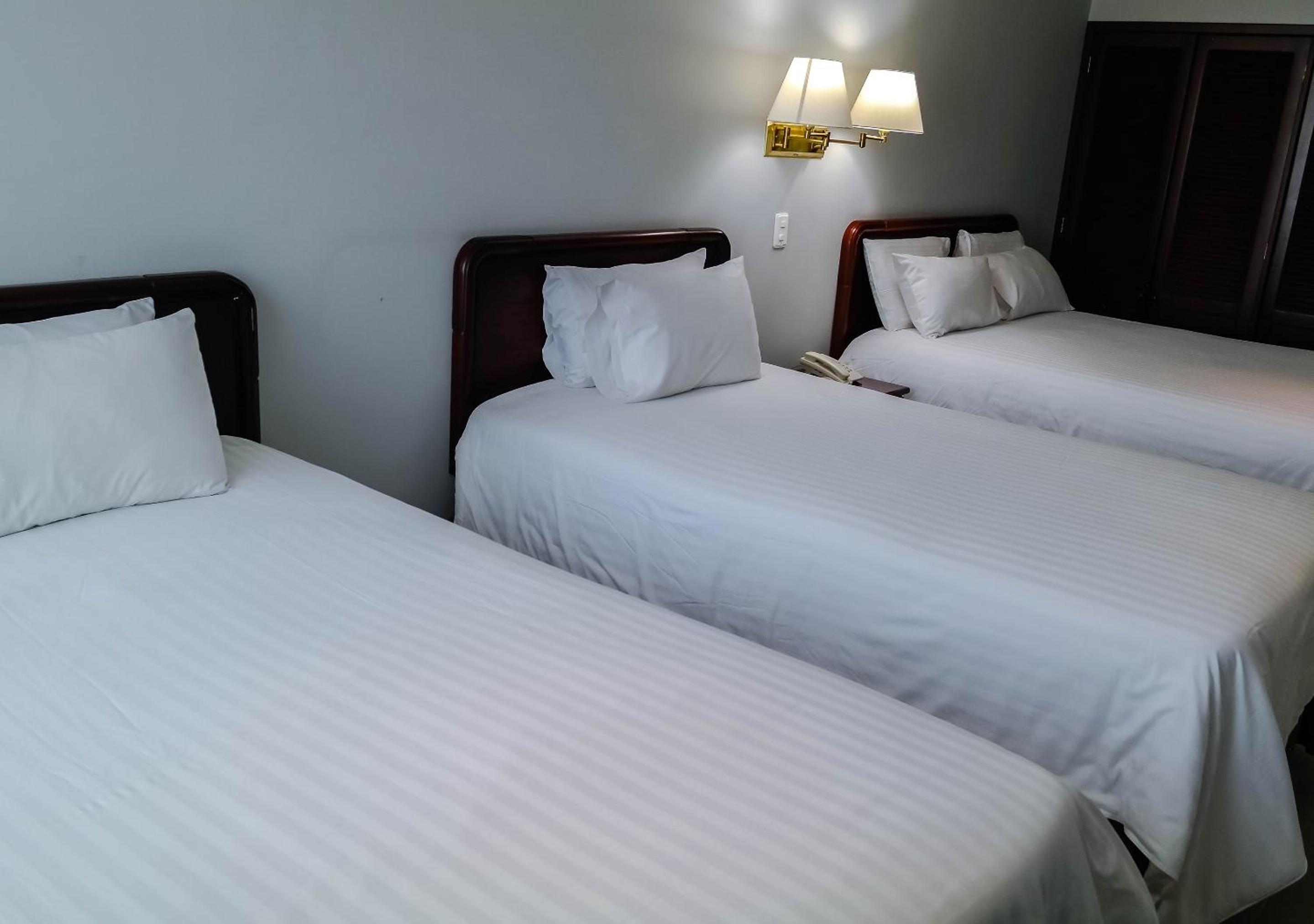 Quadruple Room photo 2
