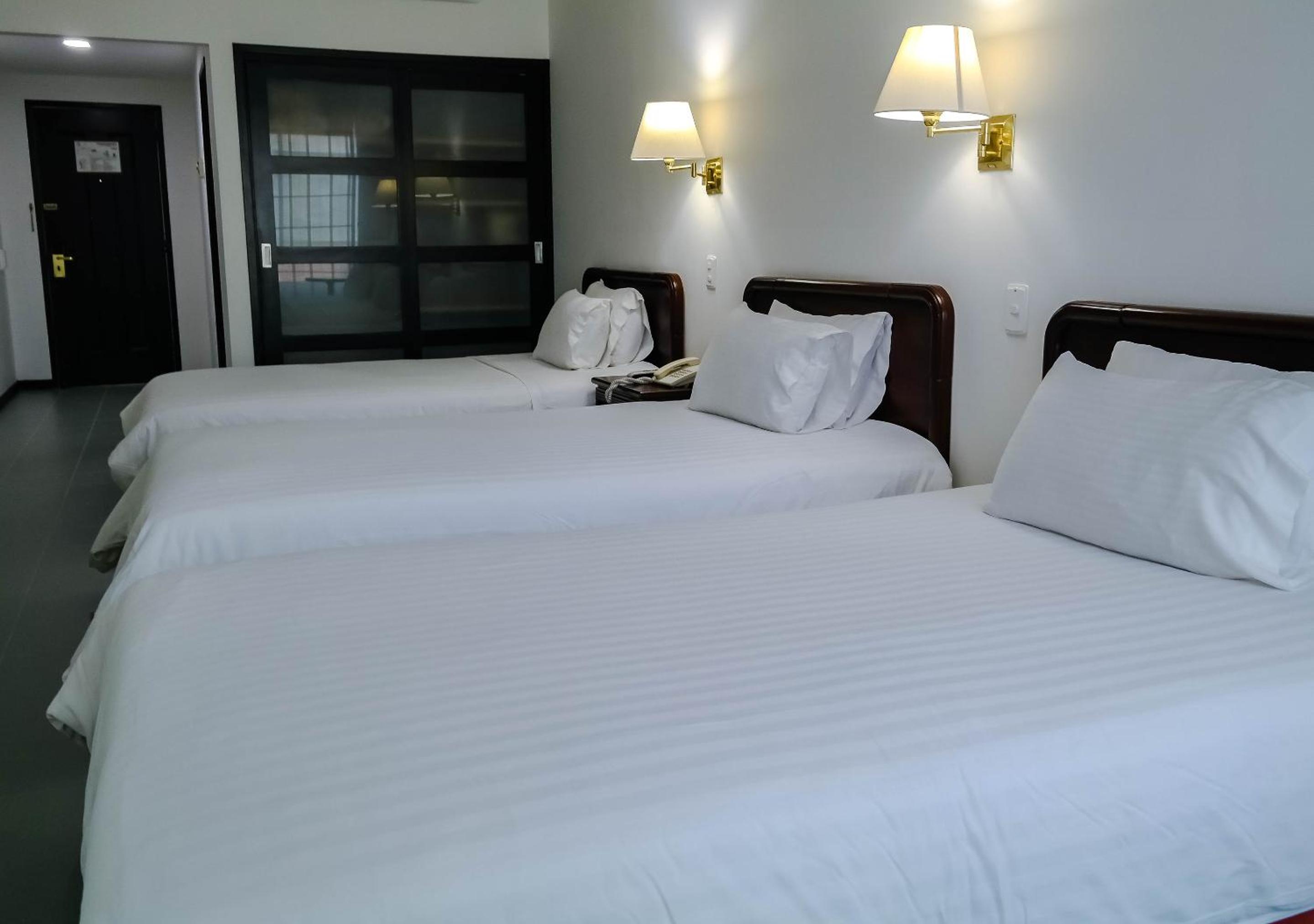 Triple Room - Photo 2