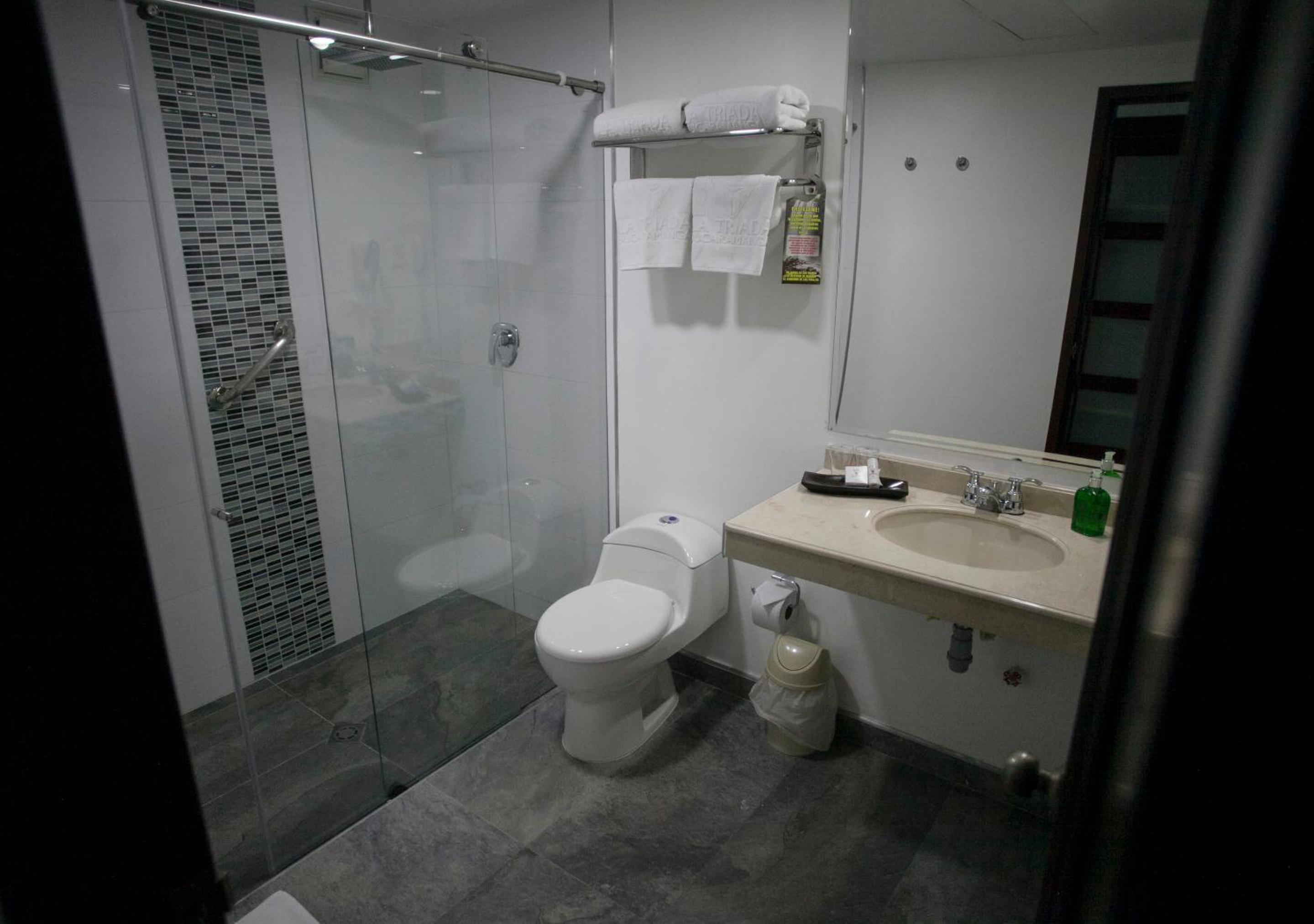 Double Room - Photo 2