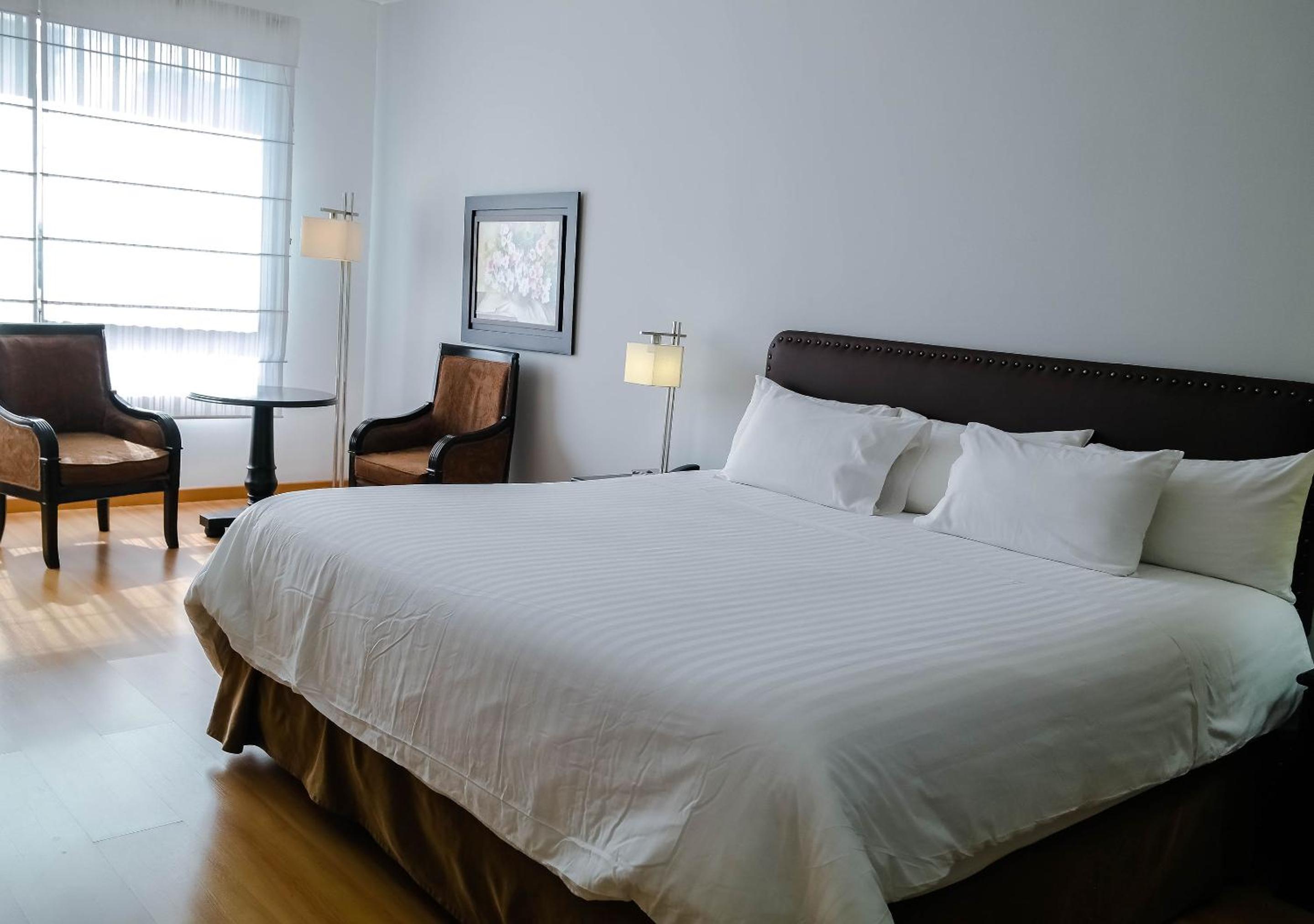 Double Room - Photo 6