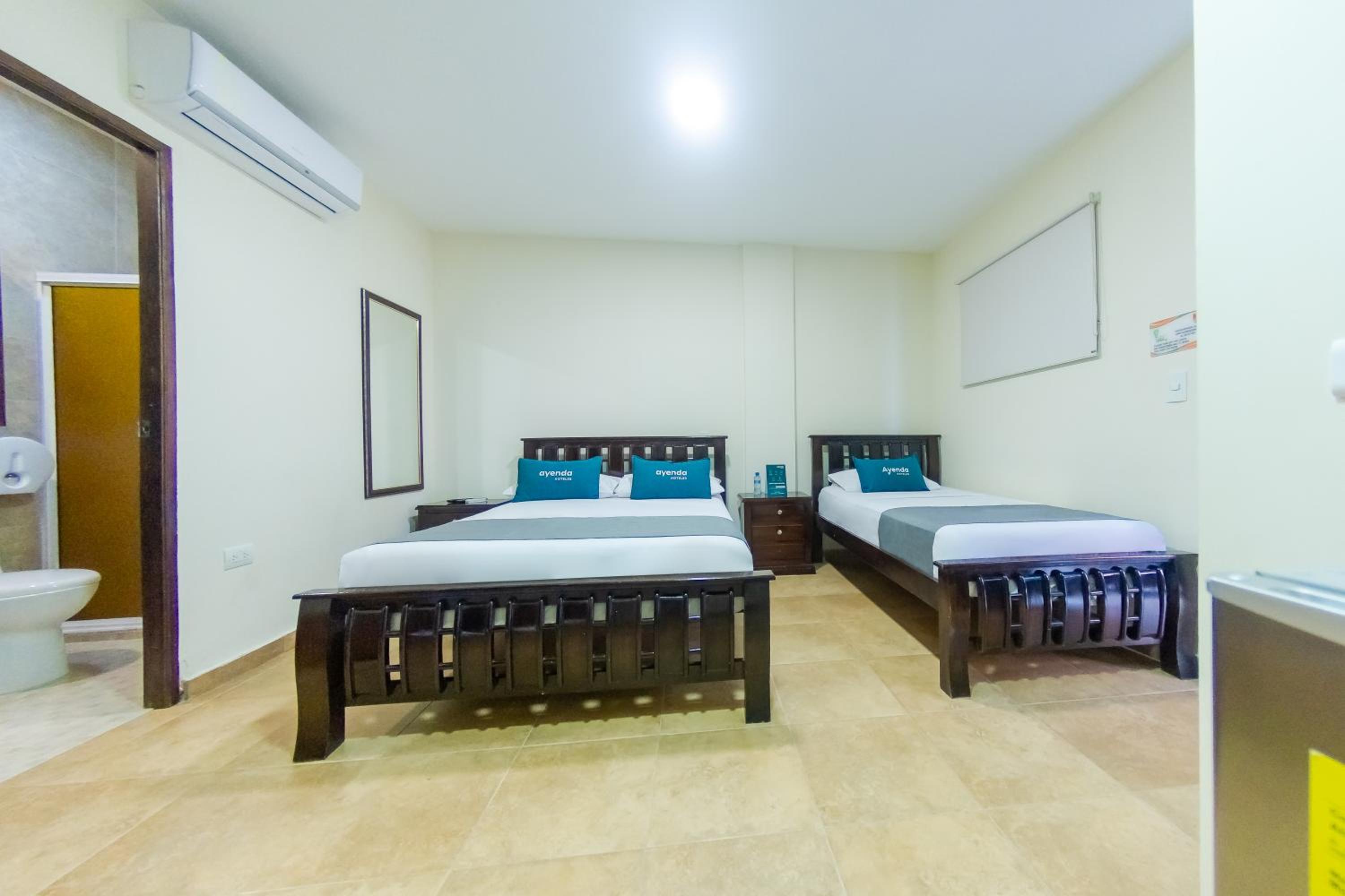 Superior Triple Room photo 2