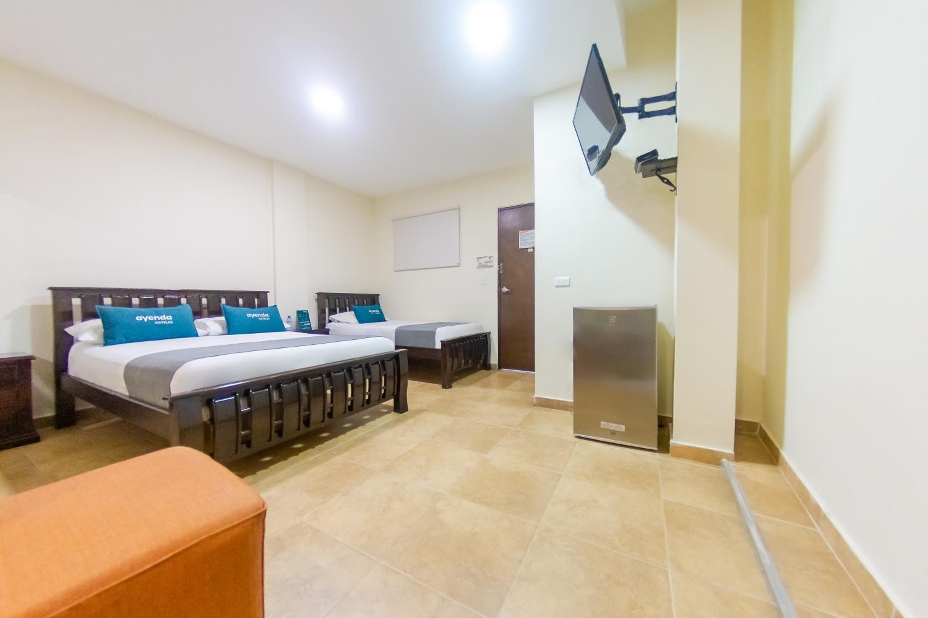 Superior Triple Room photo 3