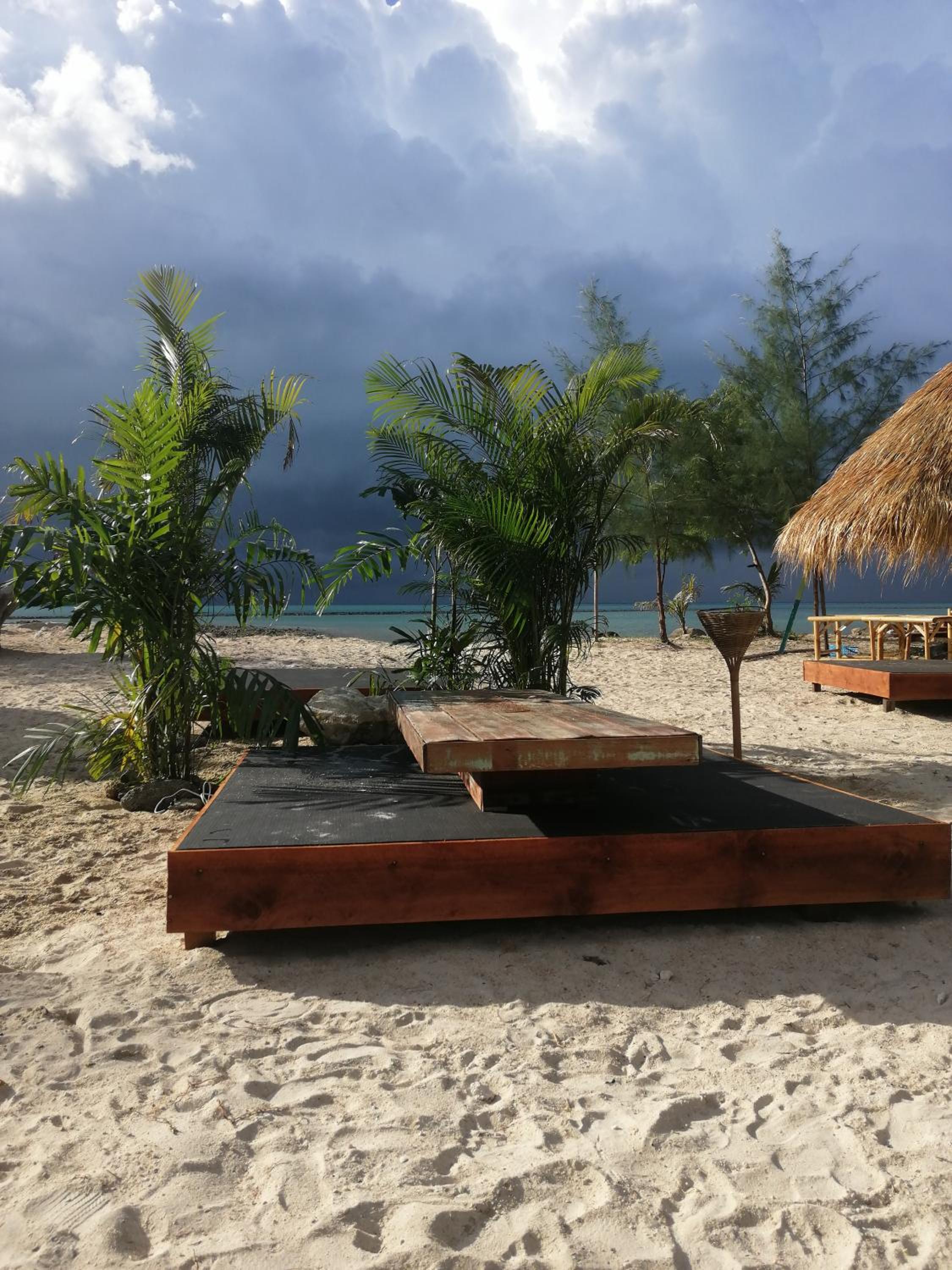 Deluxe Double Room with Balcony - Photo 3