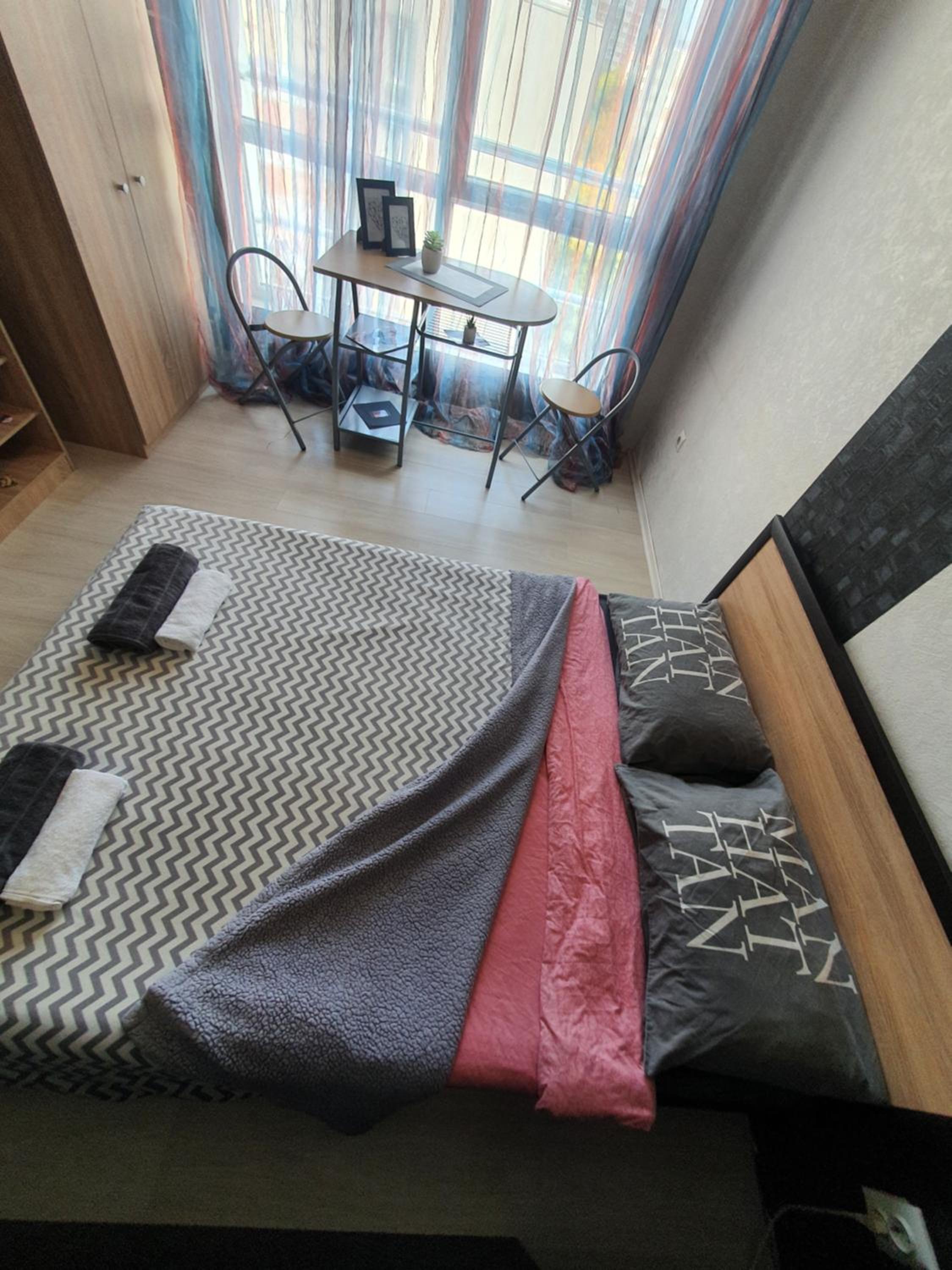 One-Bedroom Apartment - Photo 16