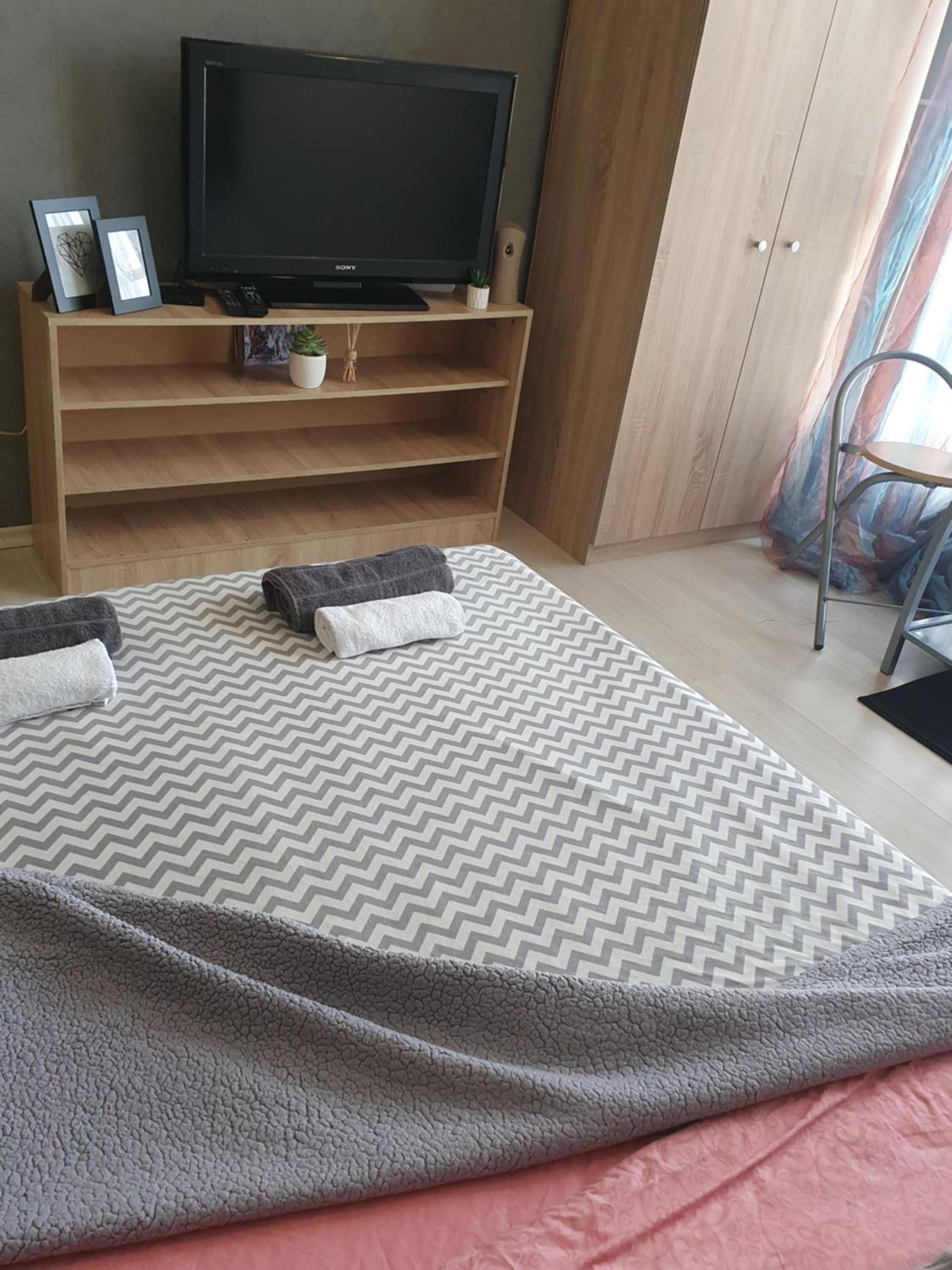 One-Bedroom Apartment - Photo 20