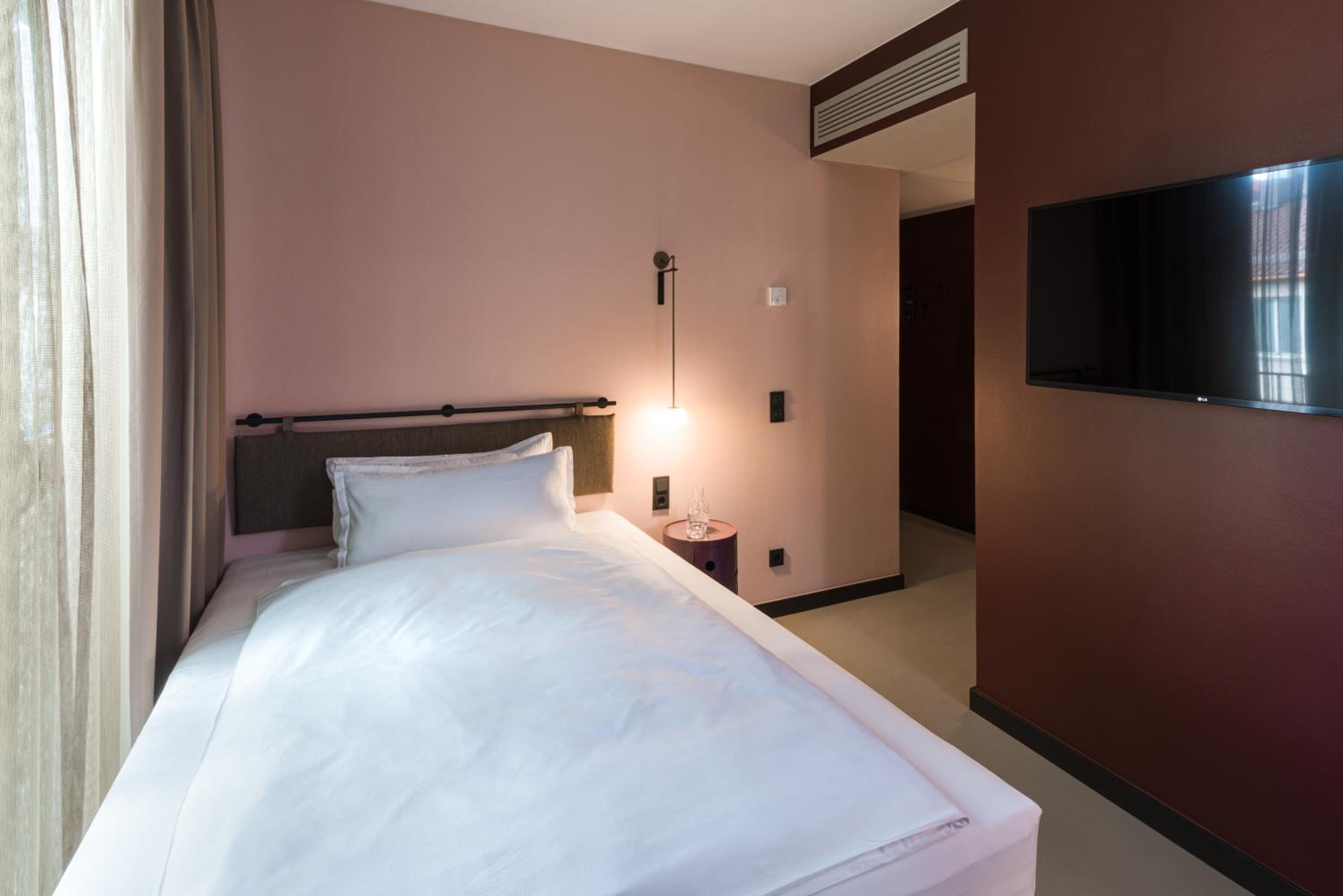 Cozy Room - Photo 2