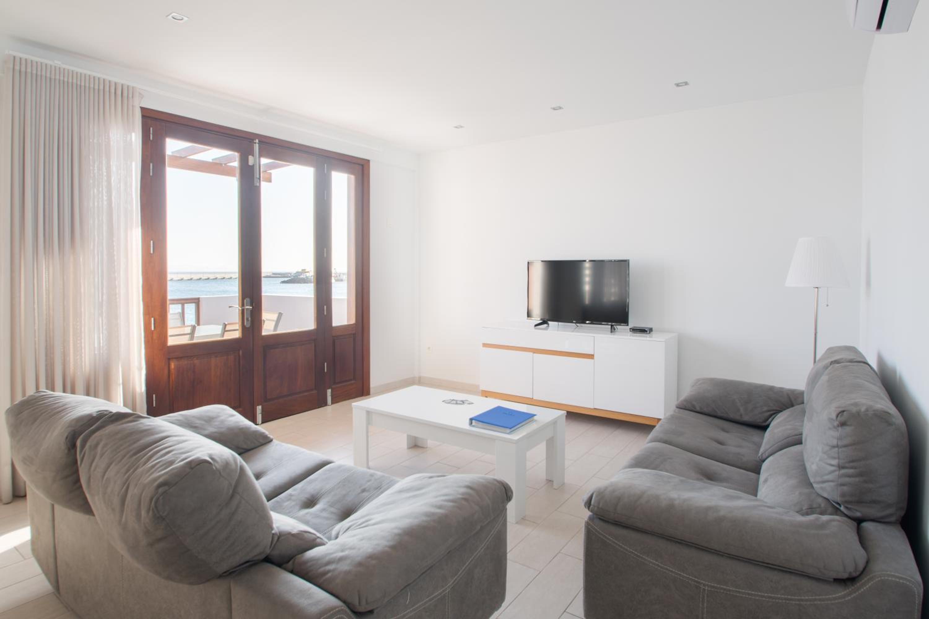 Apartamento con vista al mar