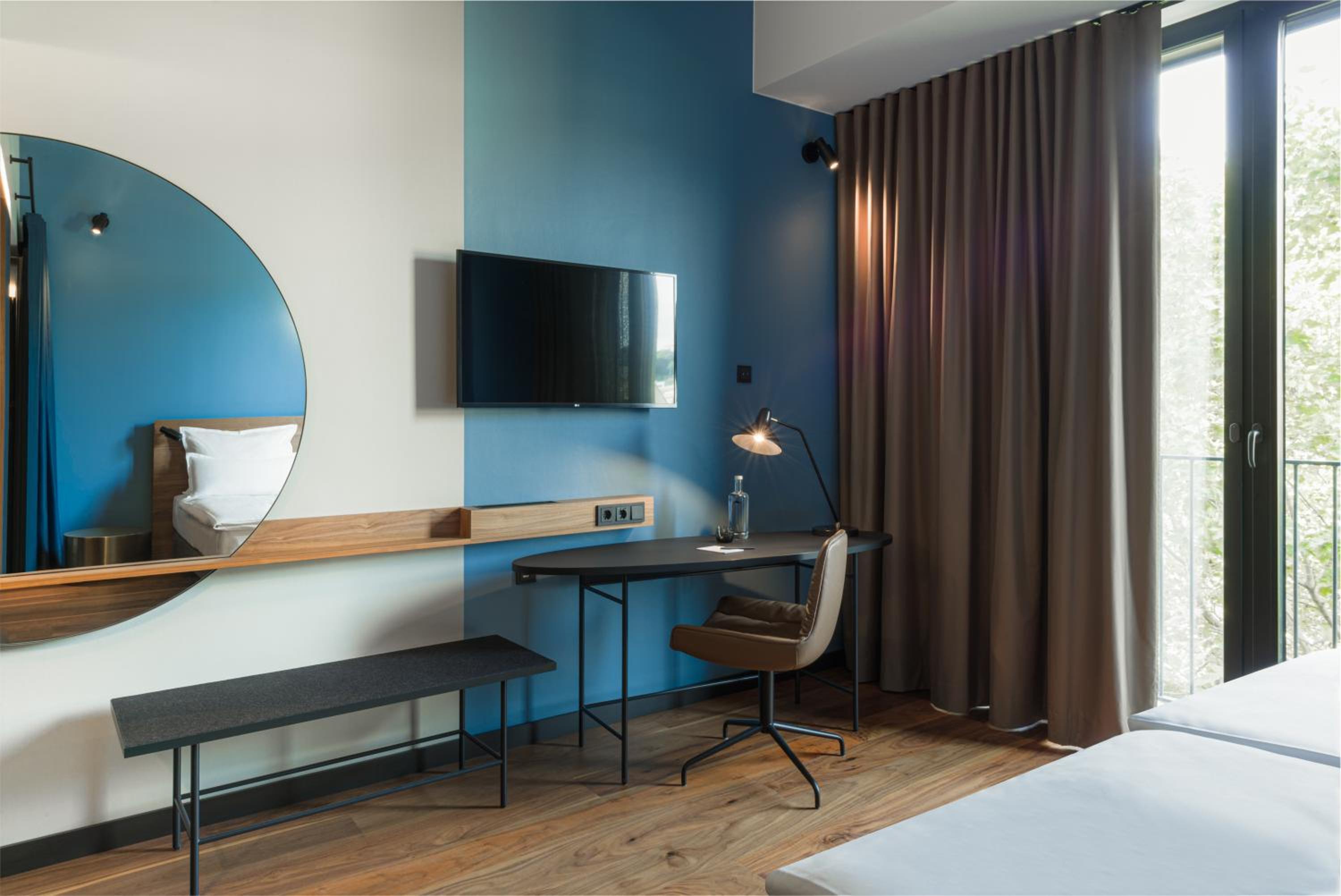 Urban Room - Photo 8