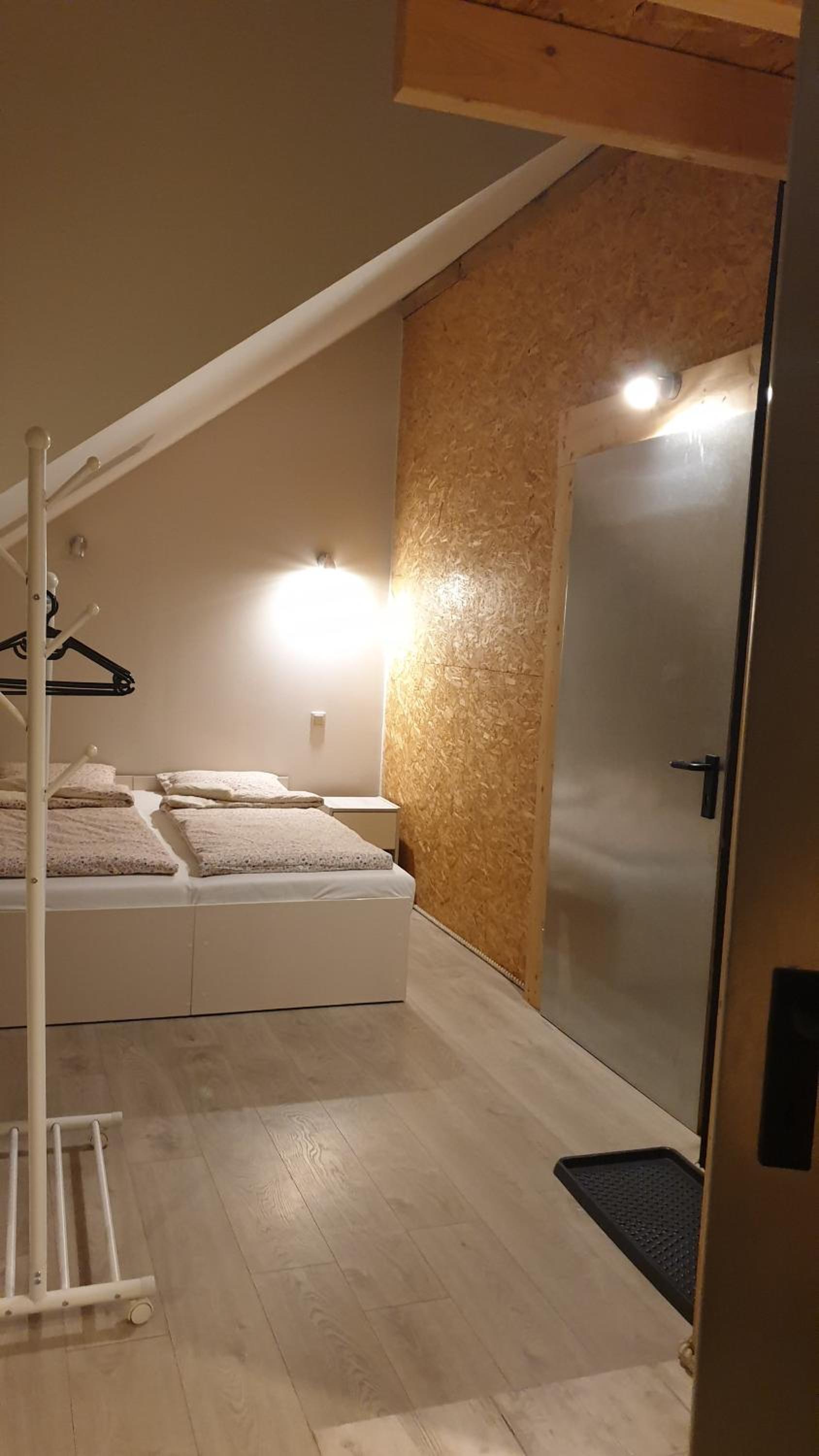 Studio Apartment - Photo 7